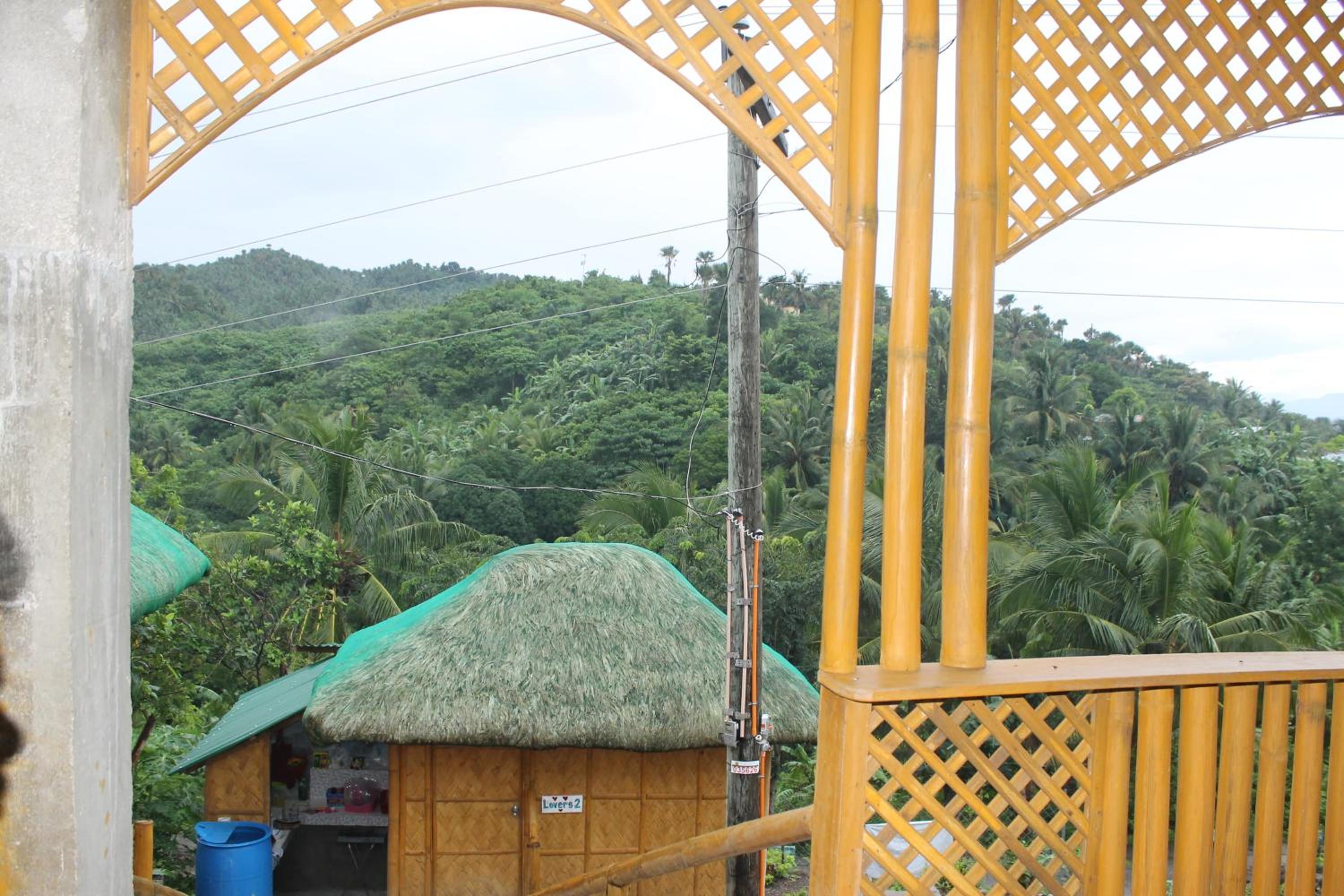 Quadruple Room with Mountain View photo 3