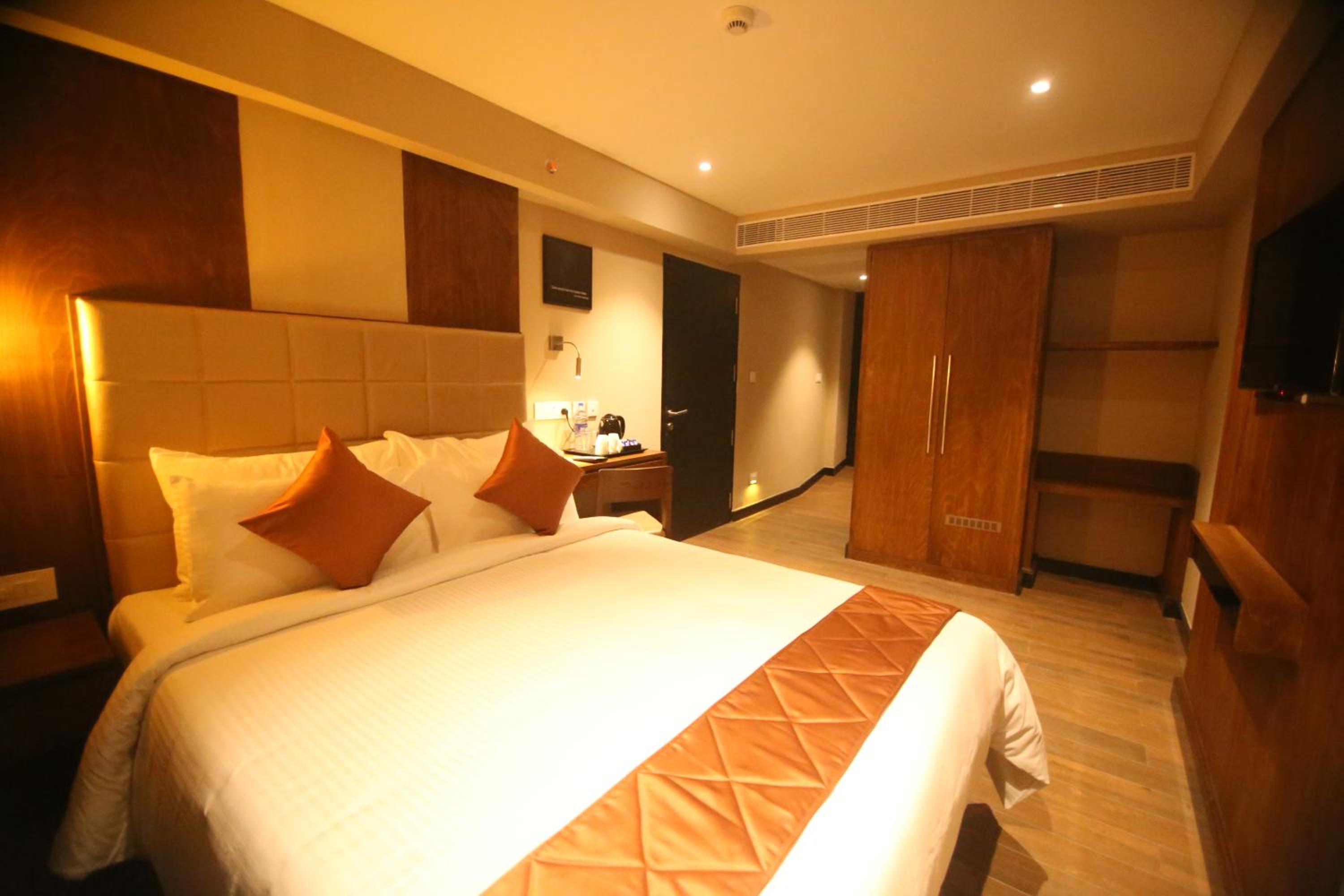 Double Room with Private Bathroom photo 2