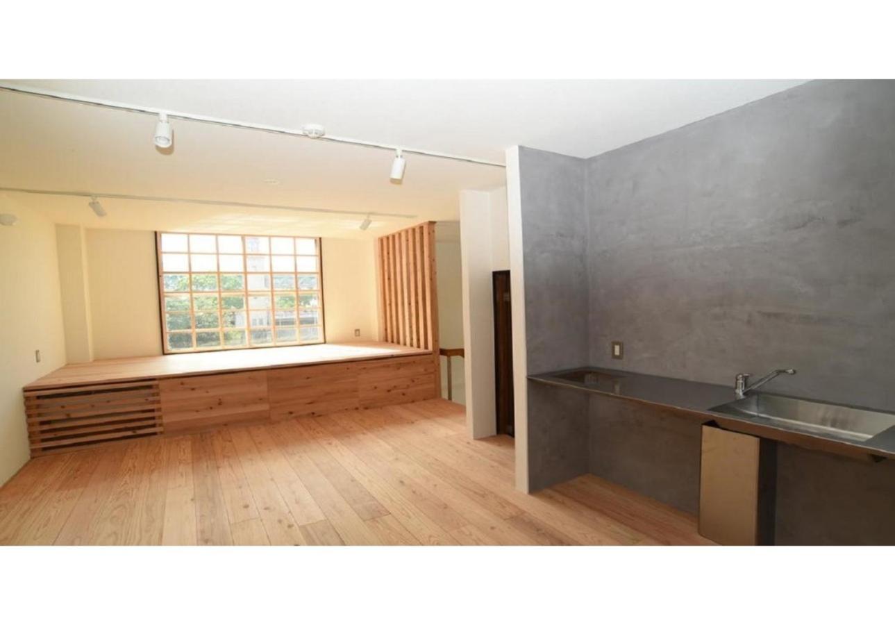 Studio - Photo 4