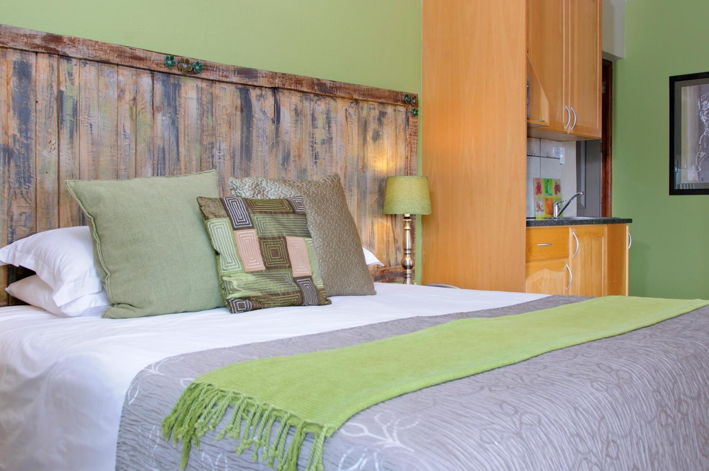Luxury Suite with Kitchenette