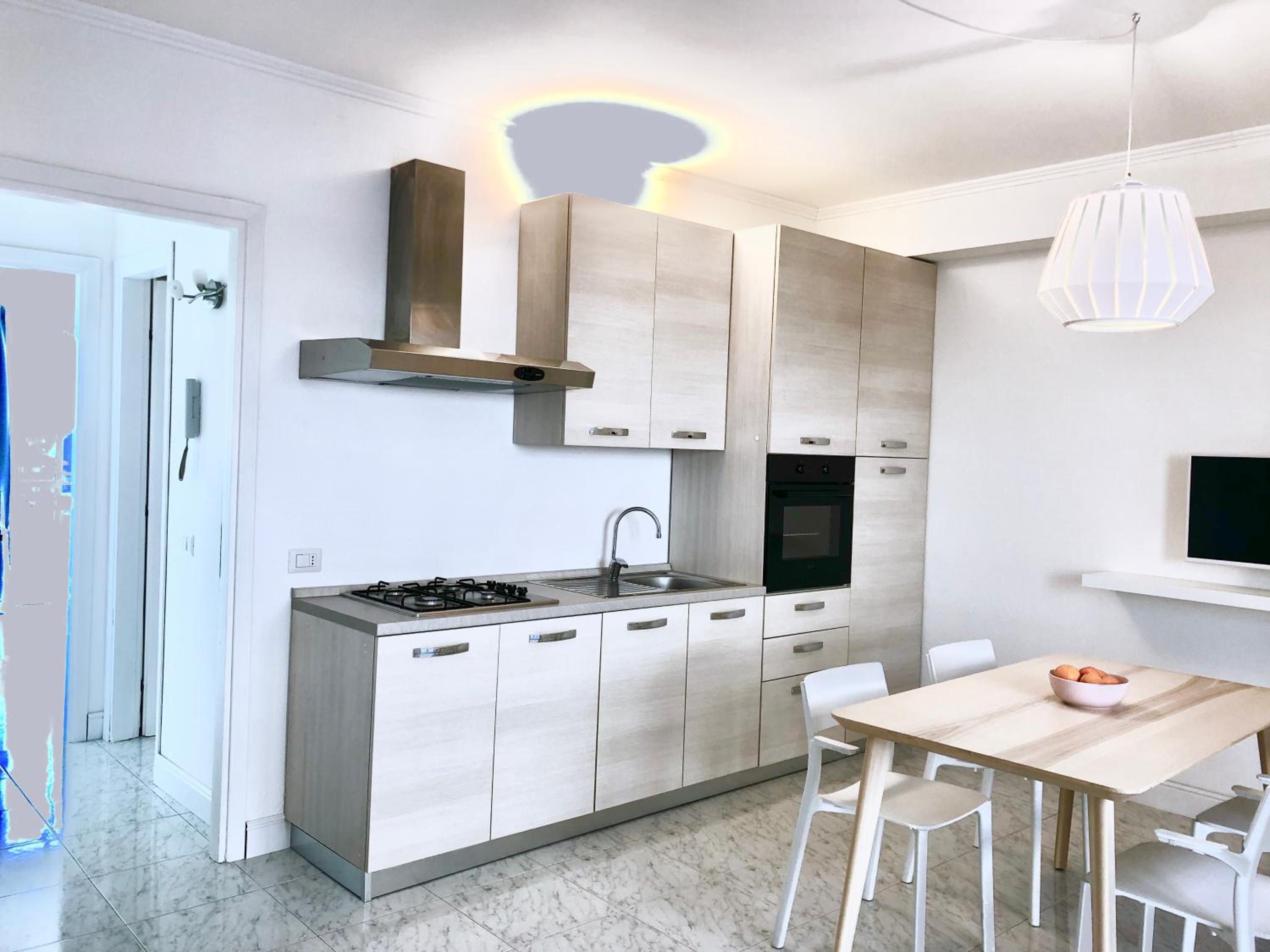 One-Bedroom House photo 2
