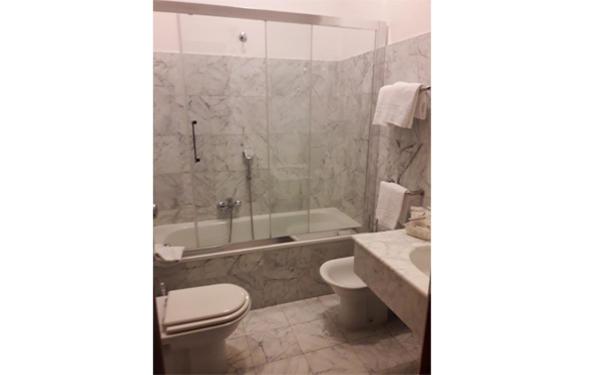 Comfort Quadruple Room with Spa Access - Photo 6