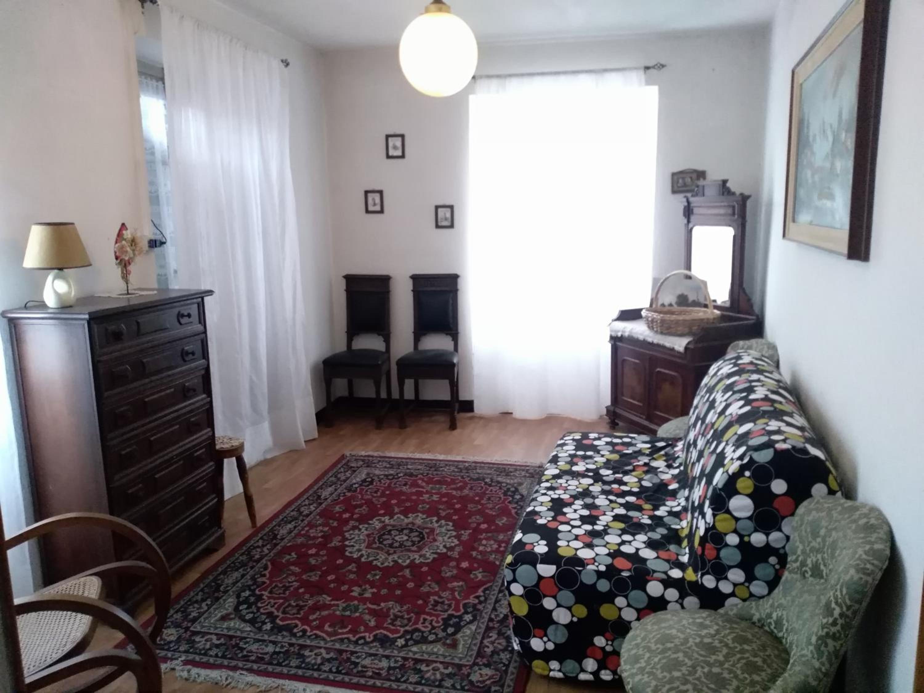 Basic Triple Room photo 1