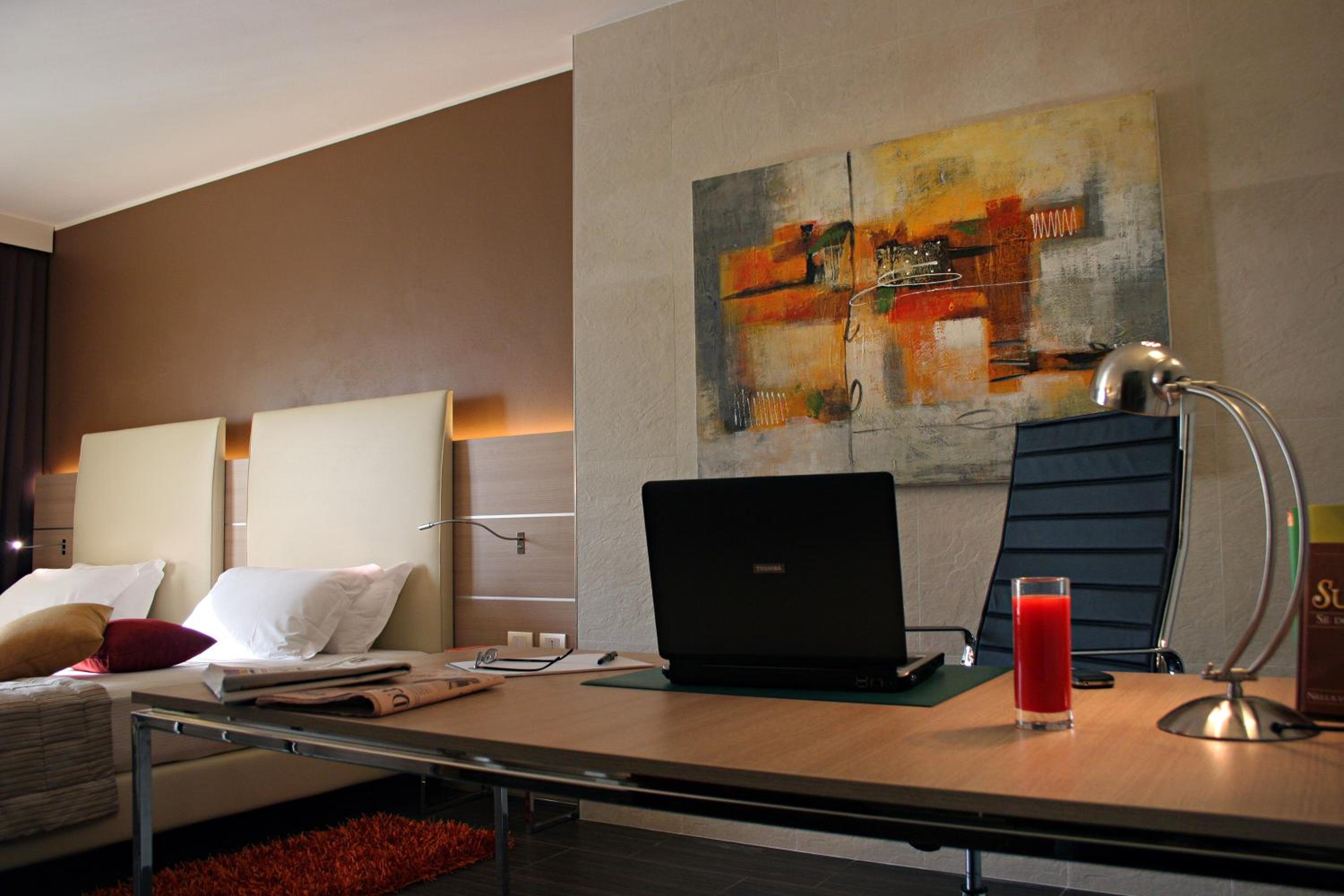 Deluxe Triple Room - Photo 4
