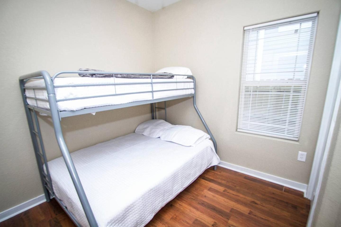 Two-Bedroom Apartment - Photo 1