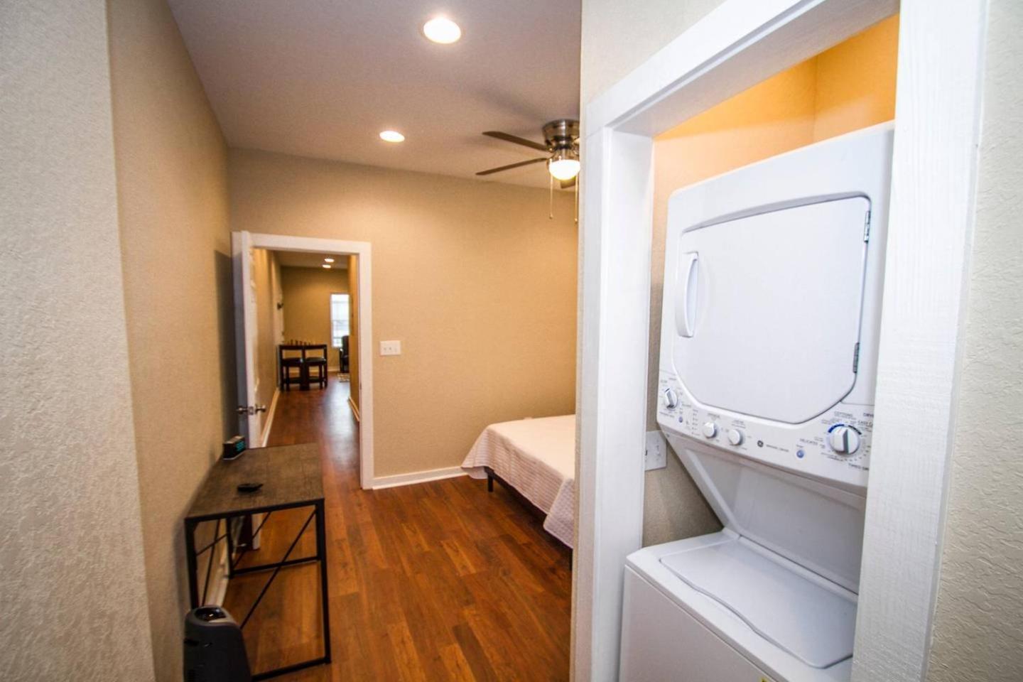 Two-Bedroom Apartment - Photo 7