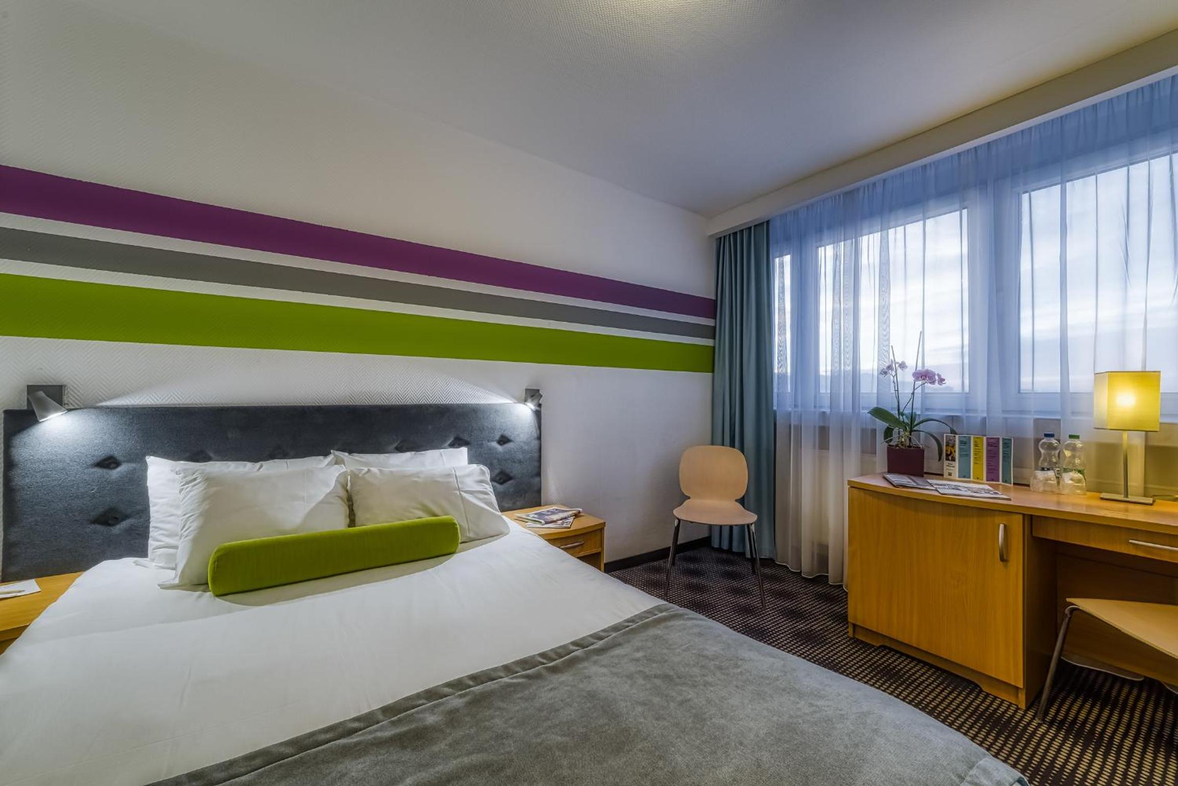 Standard Double Room - Photo 3