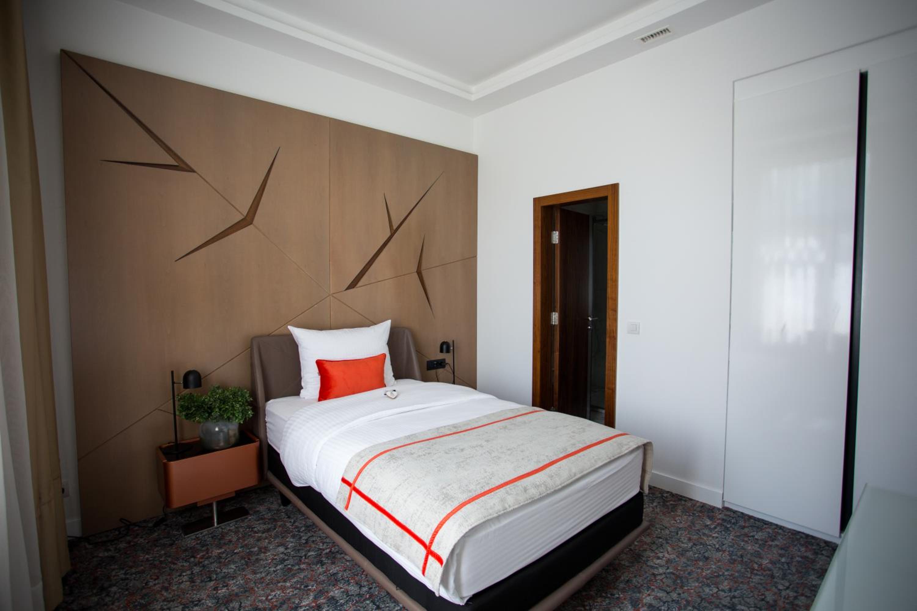 Superior Single Room