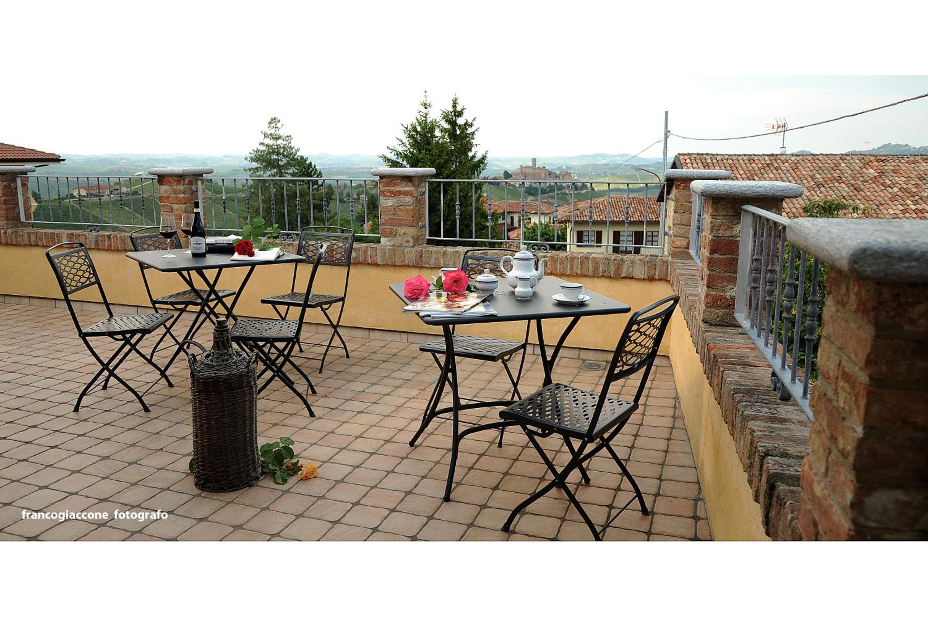 Triple Room with Terrace photo 2