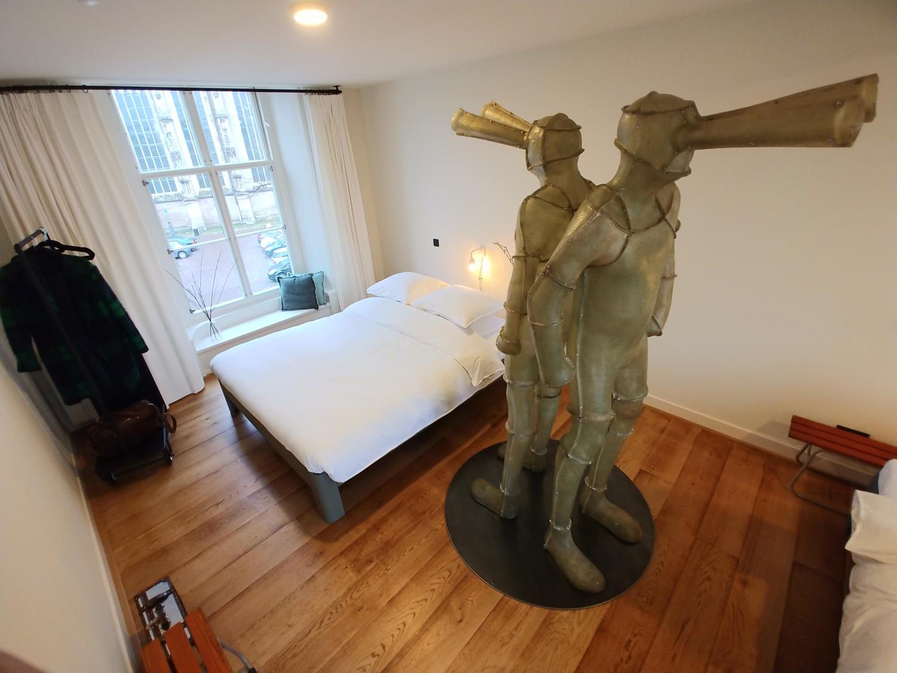 Deluxe Queen Room With Two Queen Beds photo 3