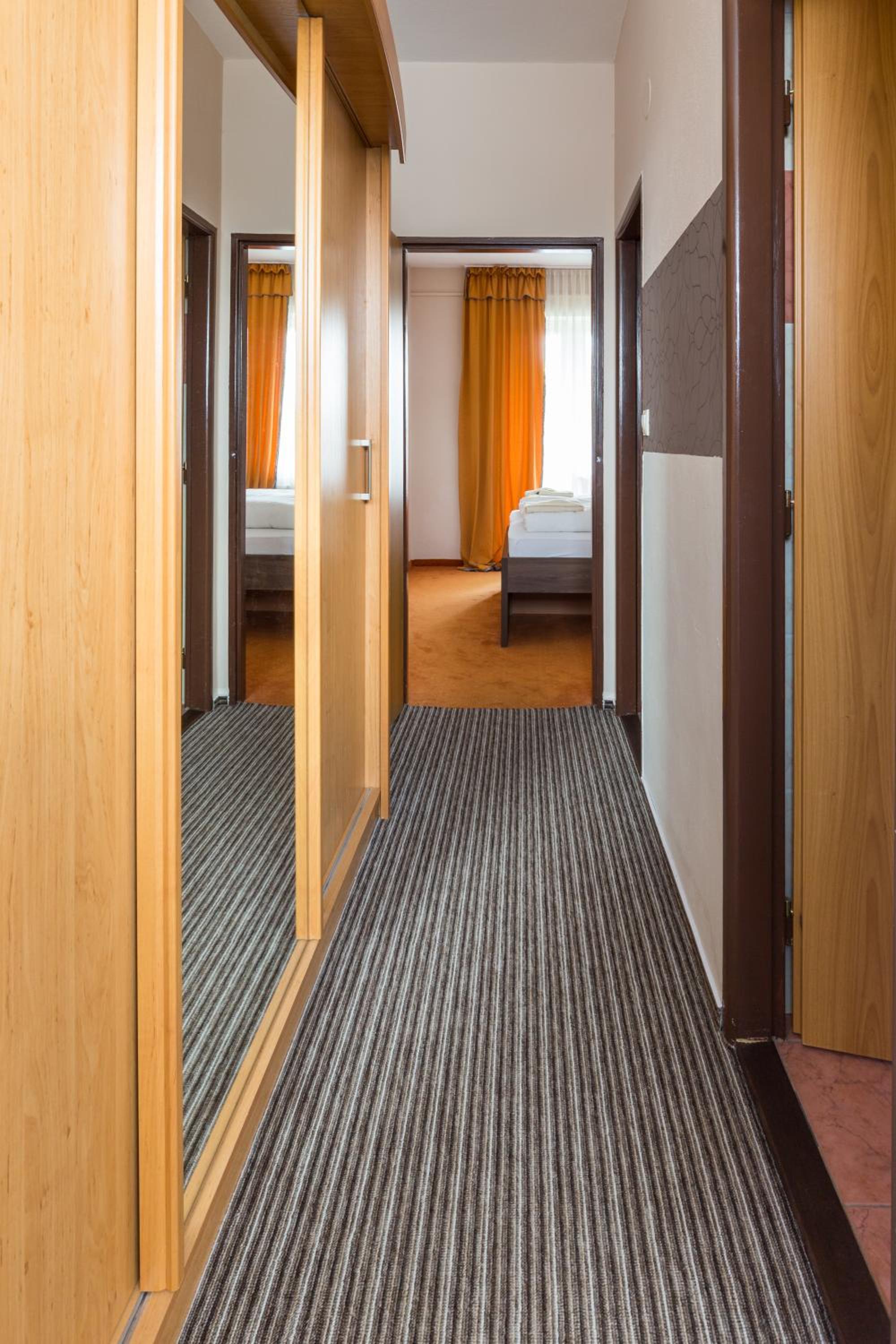 Two-Bedroom Suite