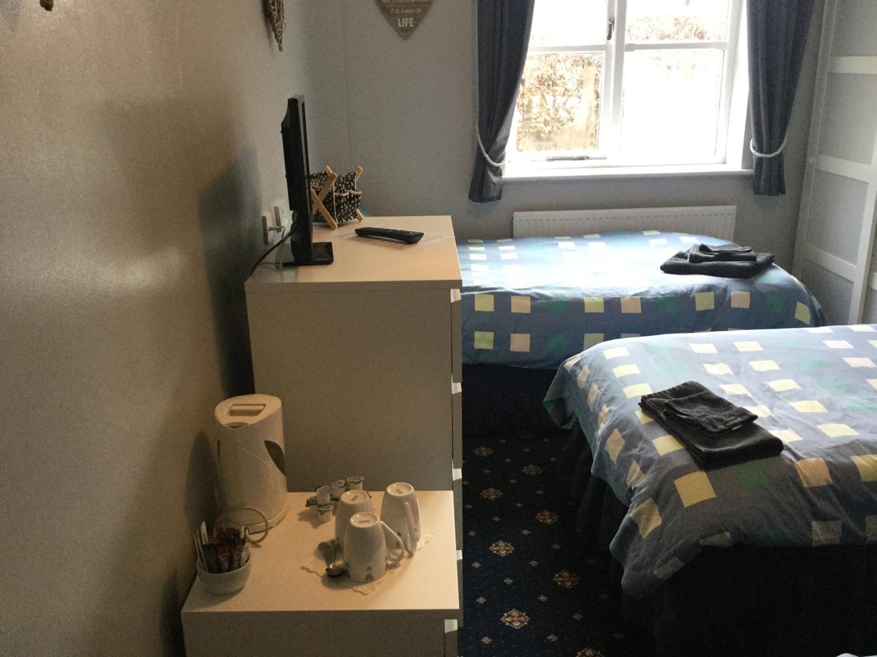 Triple Room With Bathroom photo 1