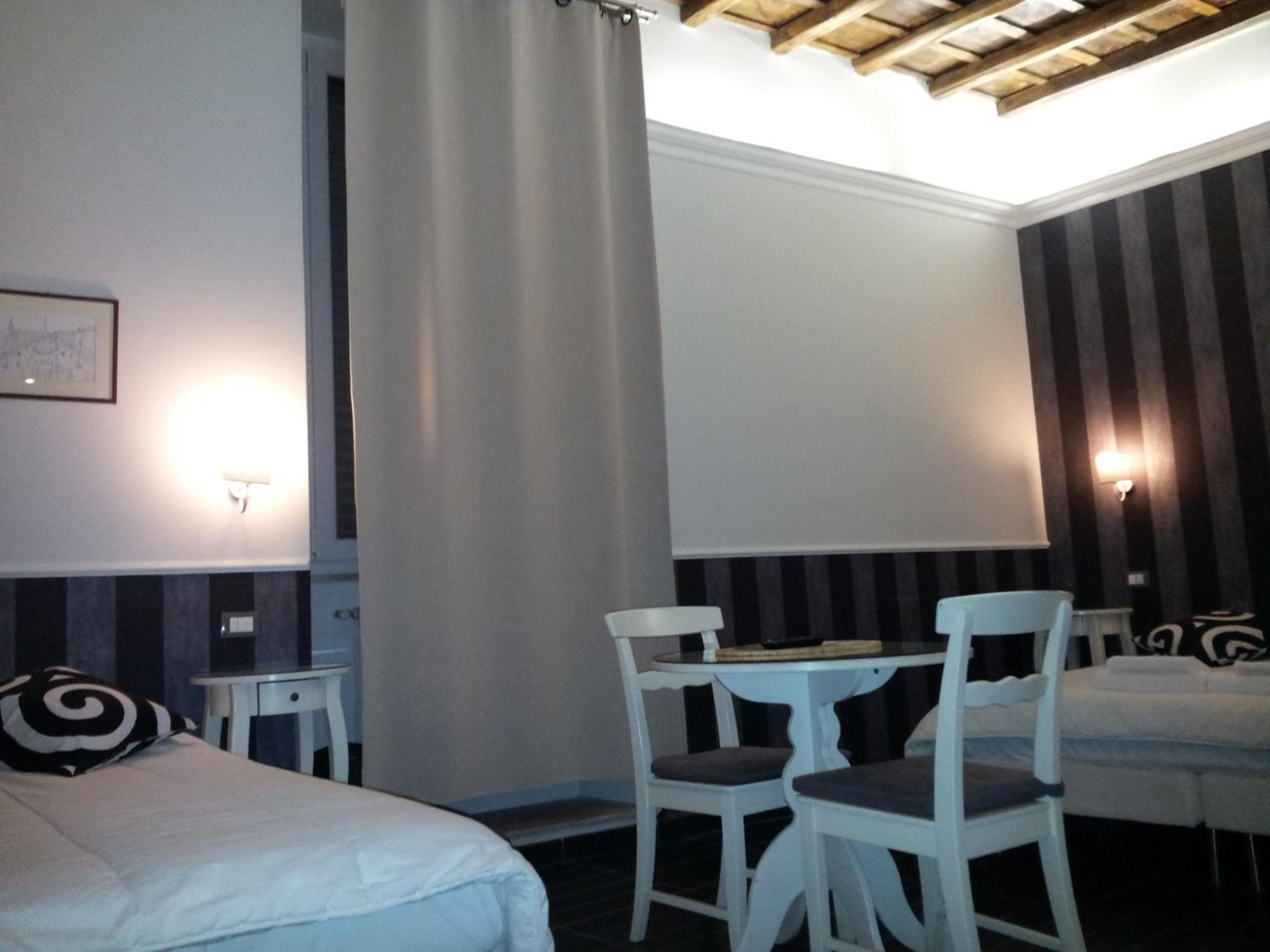 Triple Room photo 3