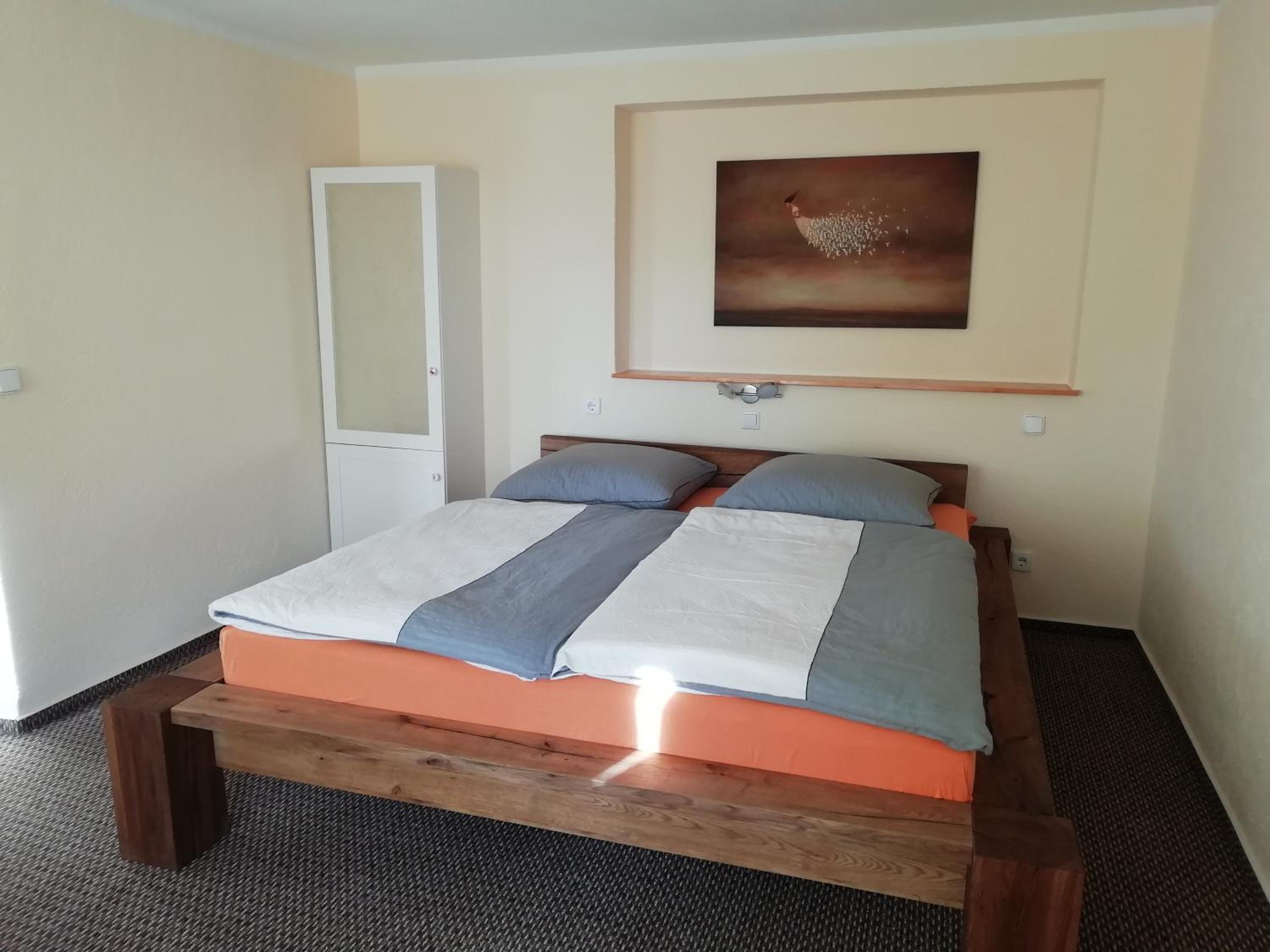 Large Twin Room photo 1