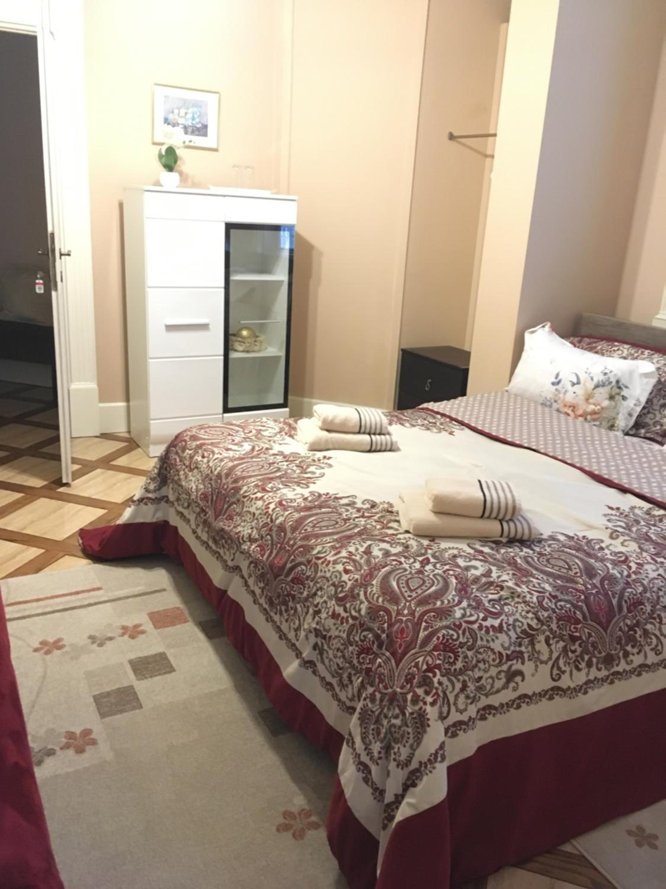 Double Room - Photo 3