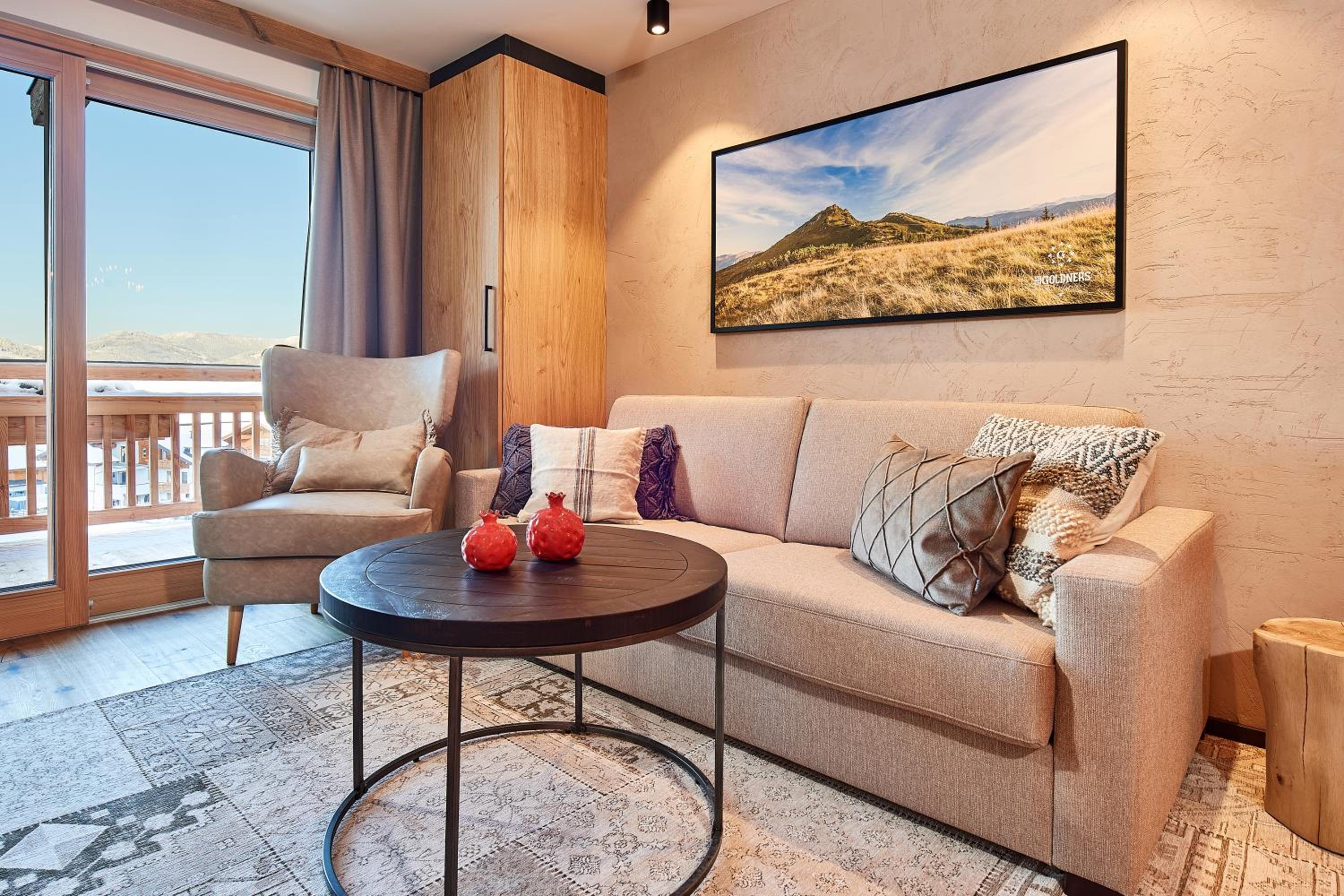 Three-Bedroom Suite photo 3