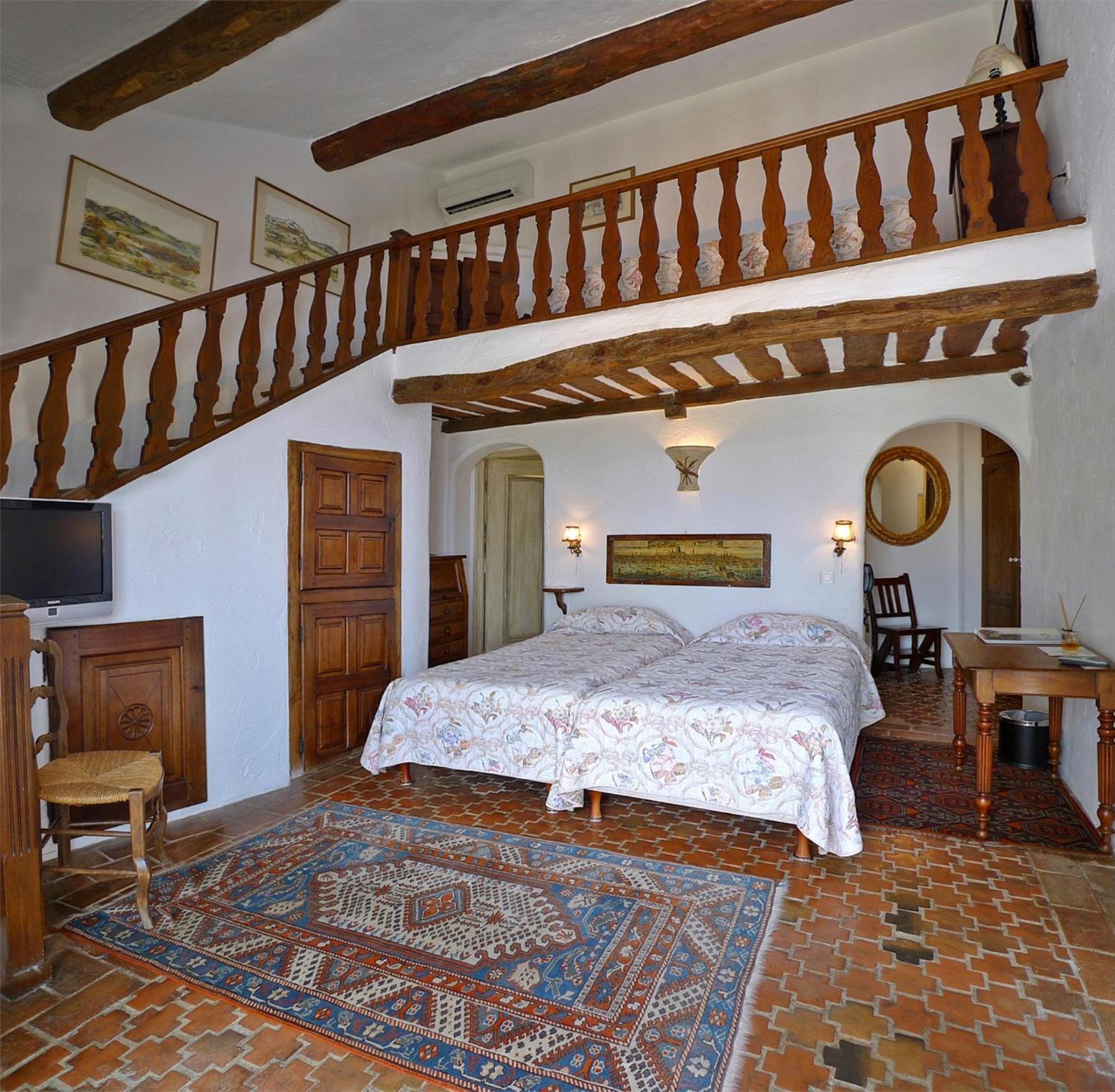 Superior Triple Room - Photo 3