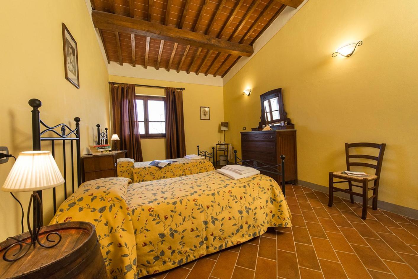 Two-Bedroom Apartment with Pool View (4 Adults) photo 1