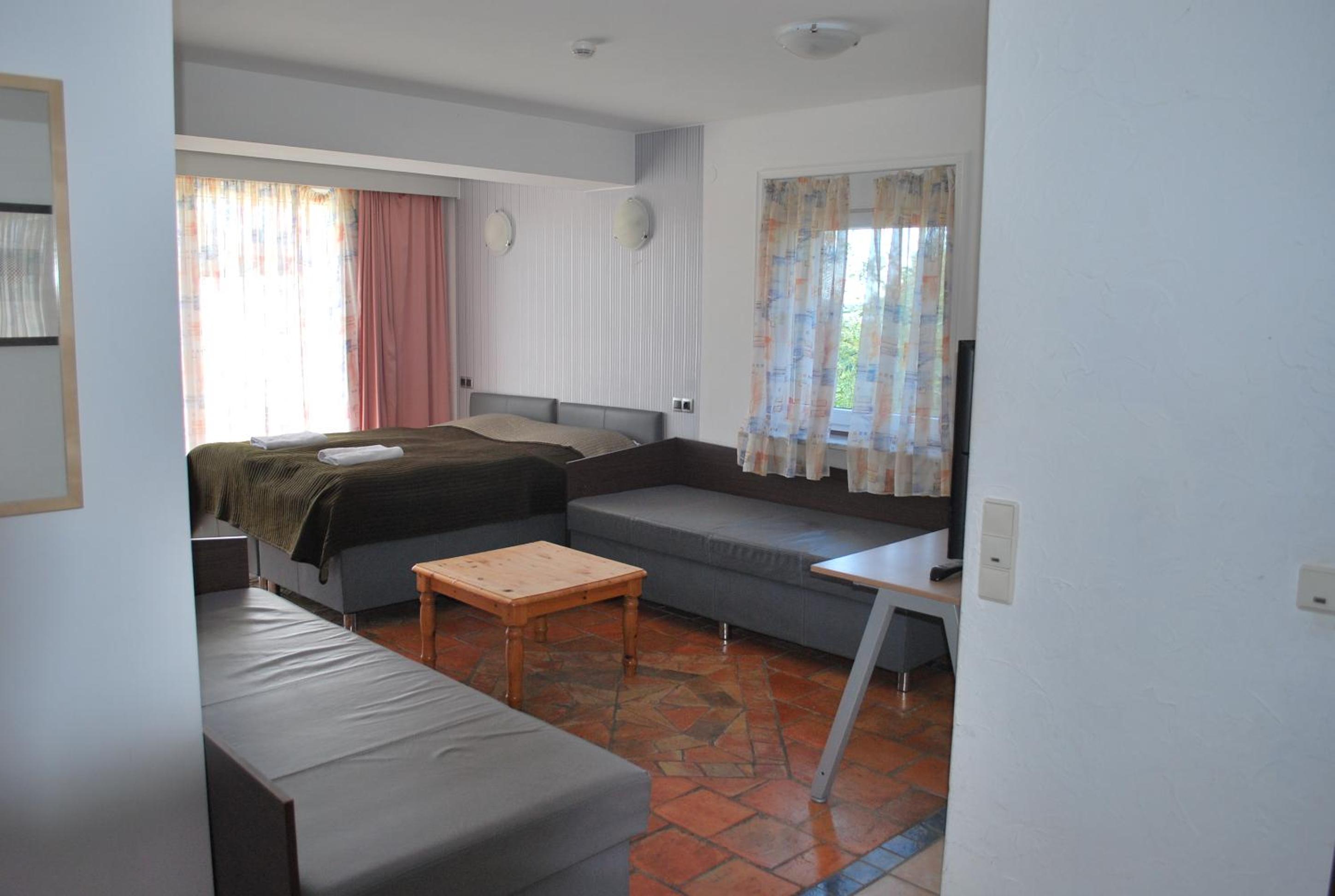 Apartment With Mountain View photo 3