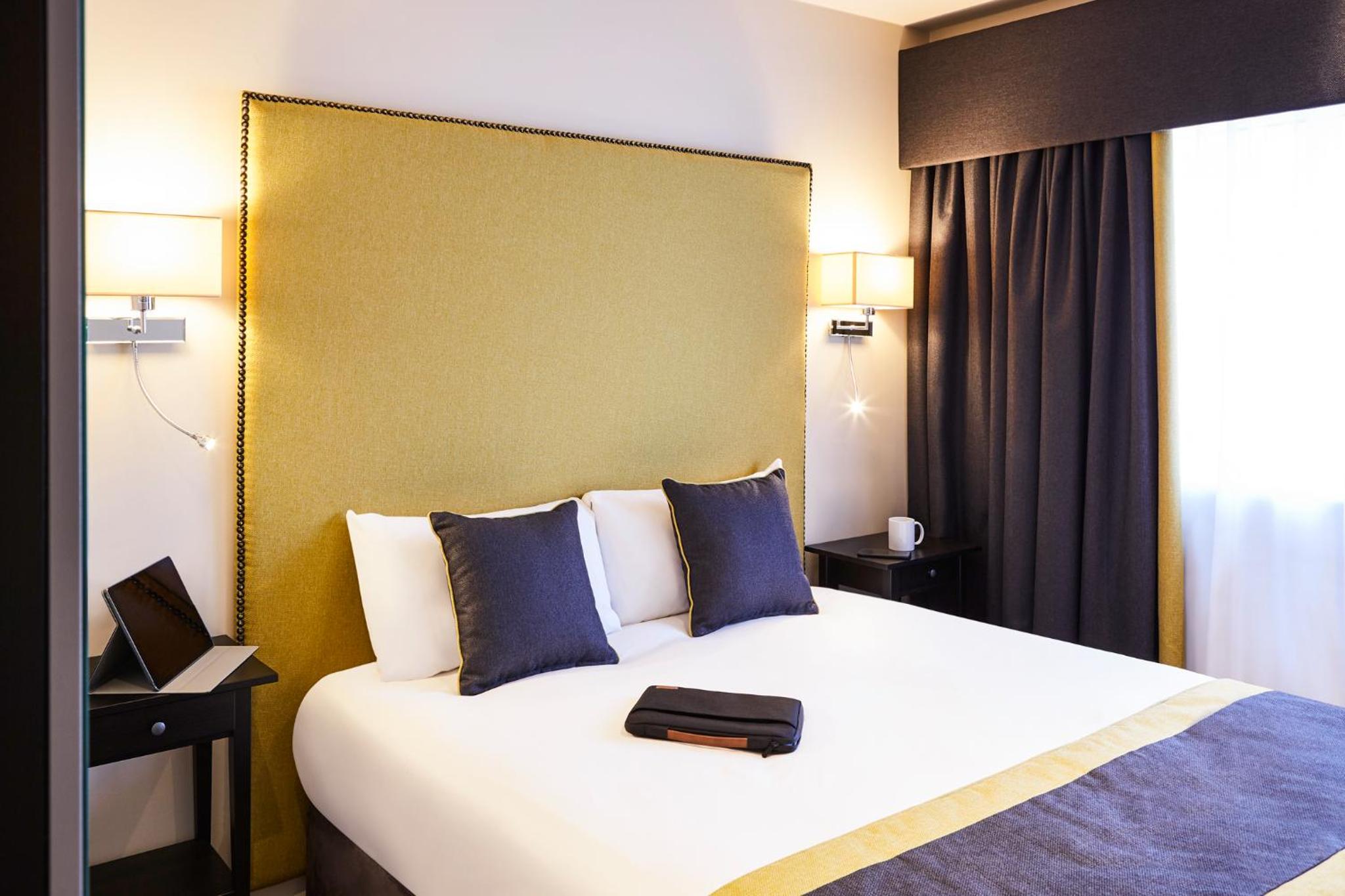Standard Double Room - Photo 10