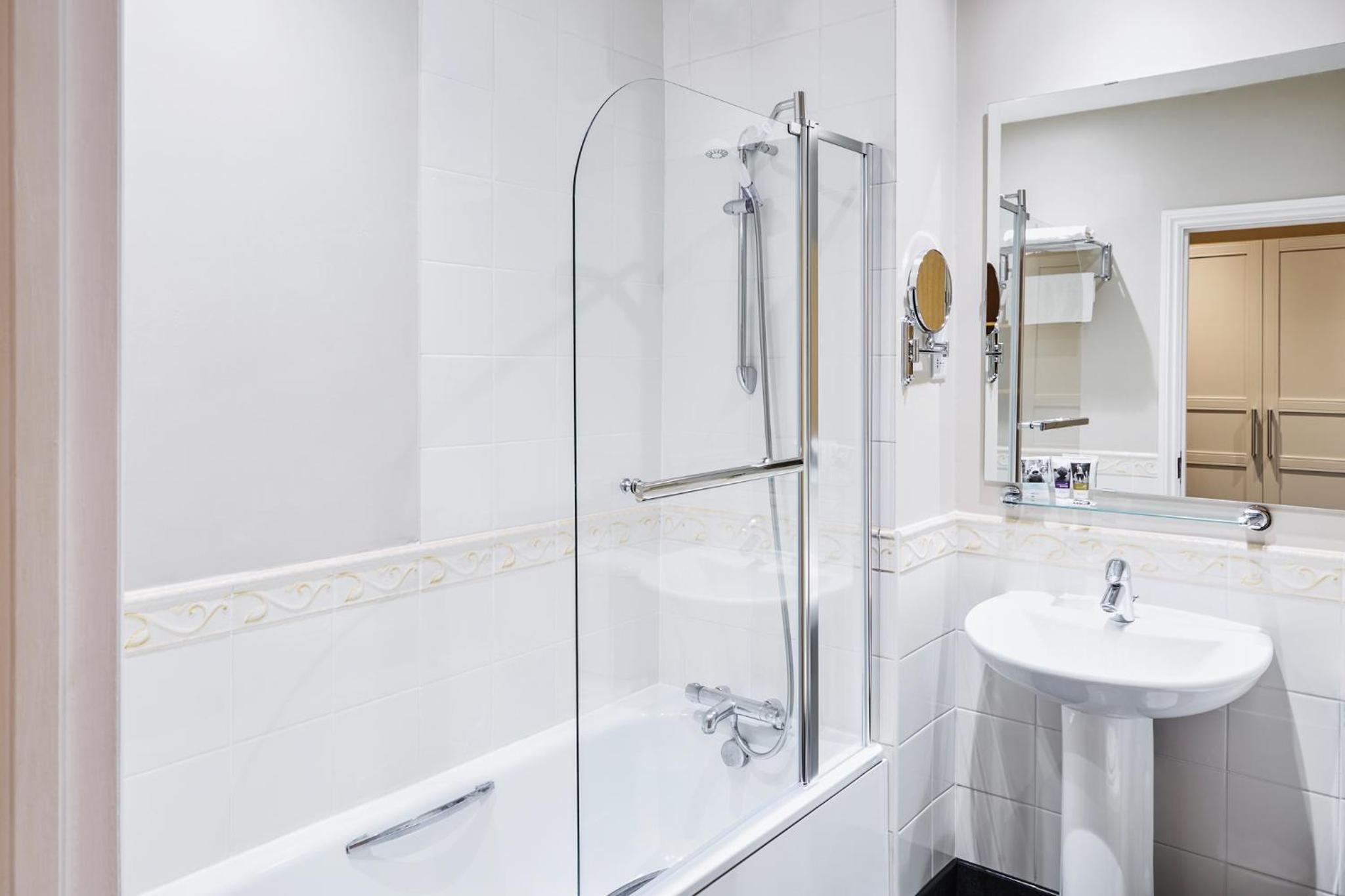 Standard Double Room - Photo 6