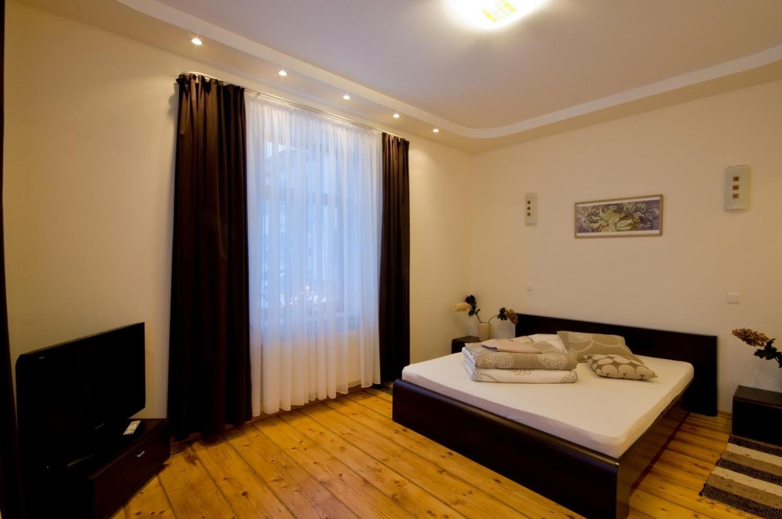 Double Room - Photo 1
