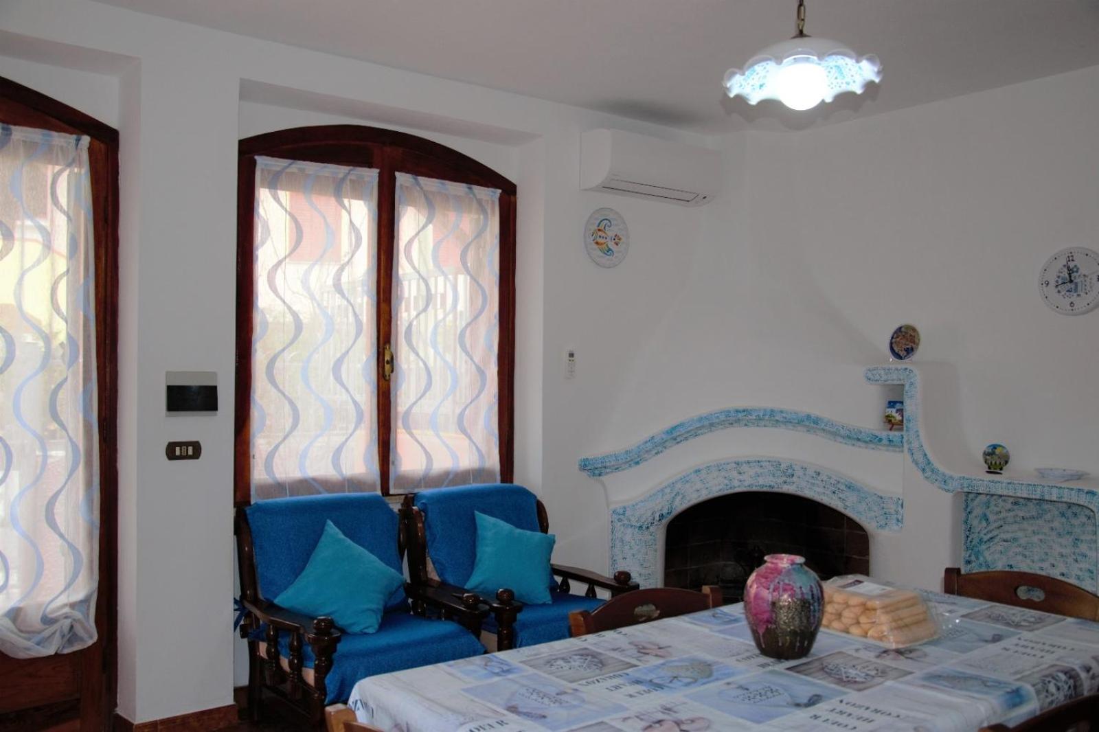 Three-Bedroom Apartment photo 2