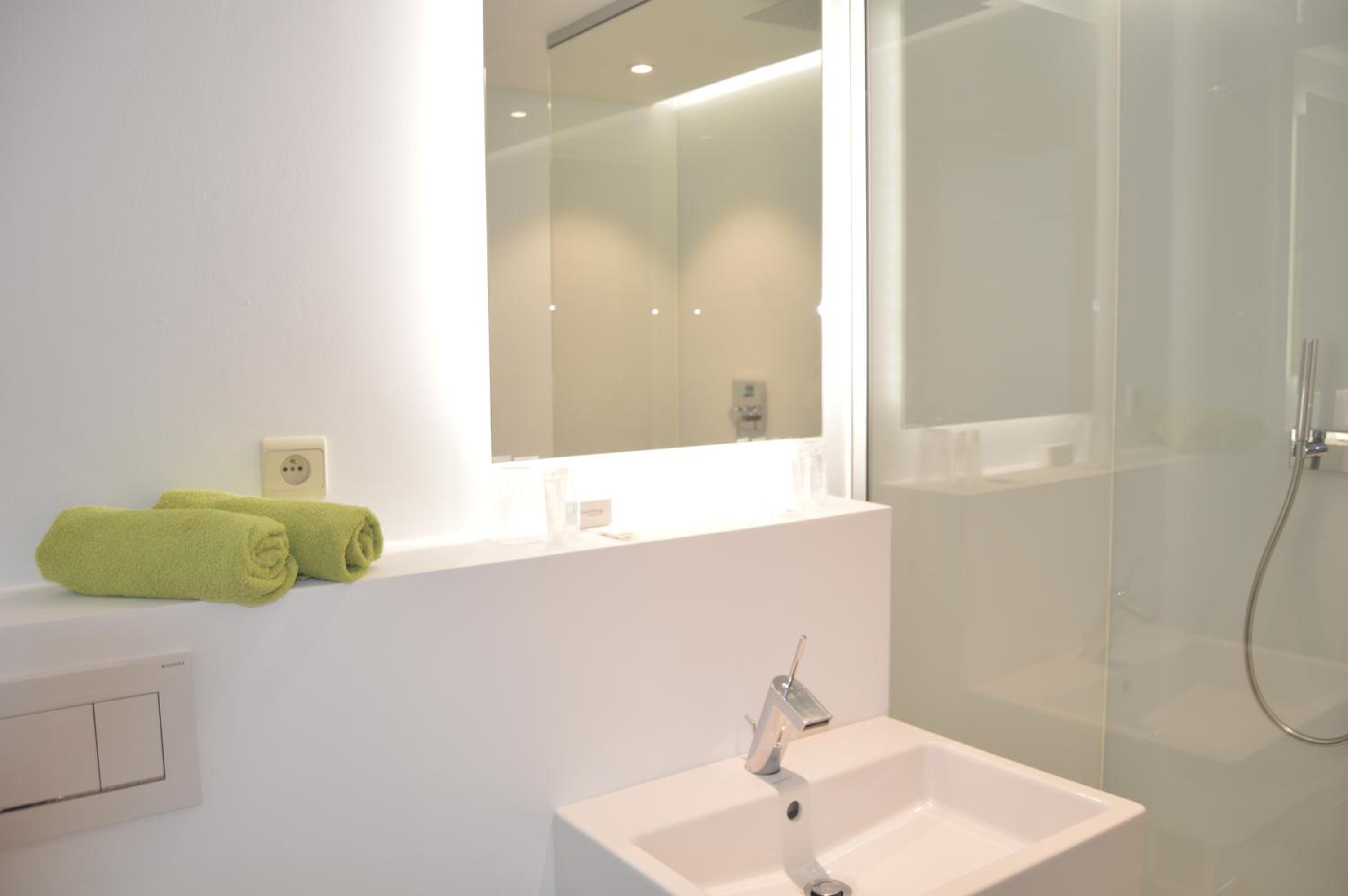 Double Room - Photo 14