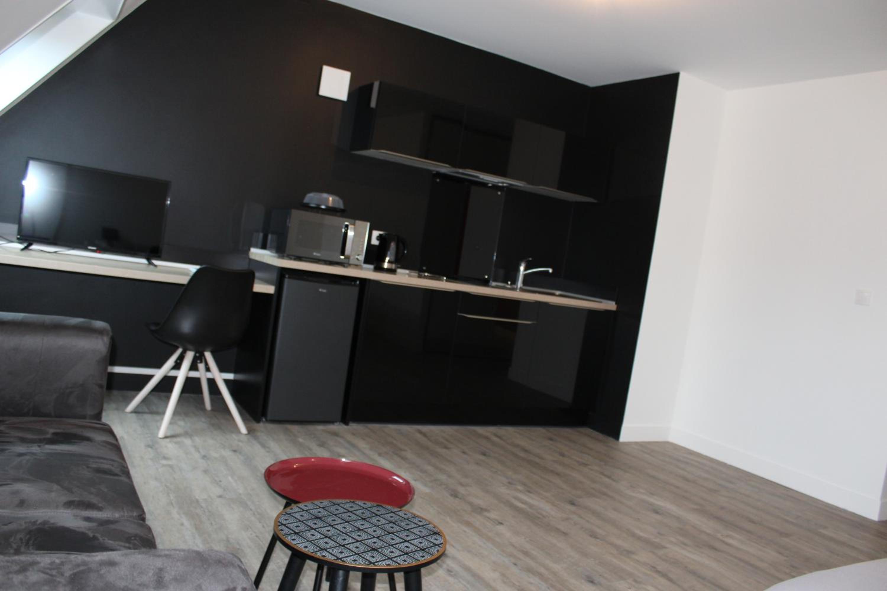 Double Room - Photo 9