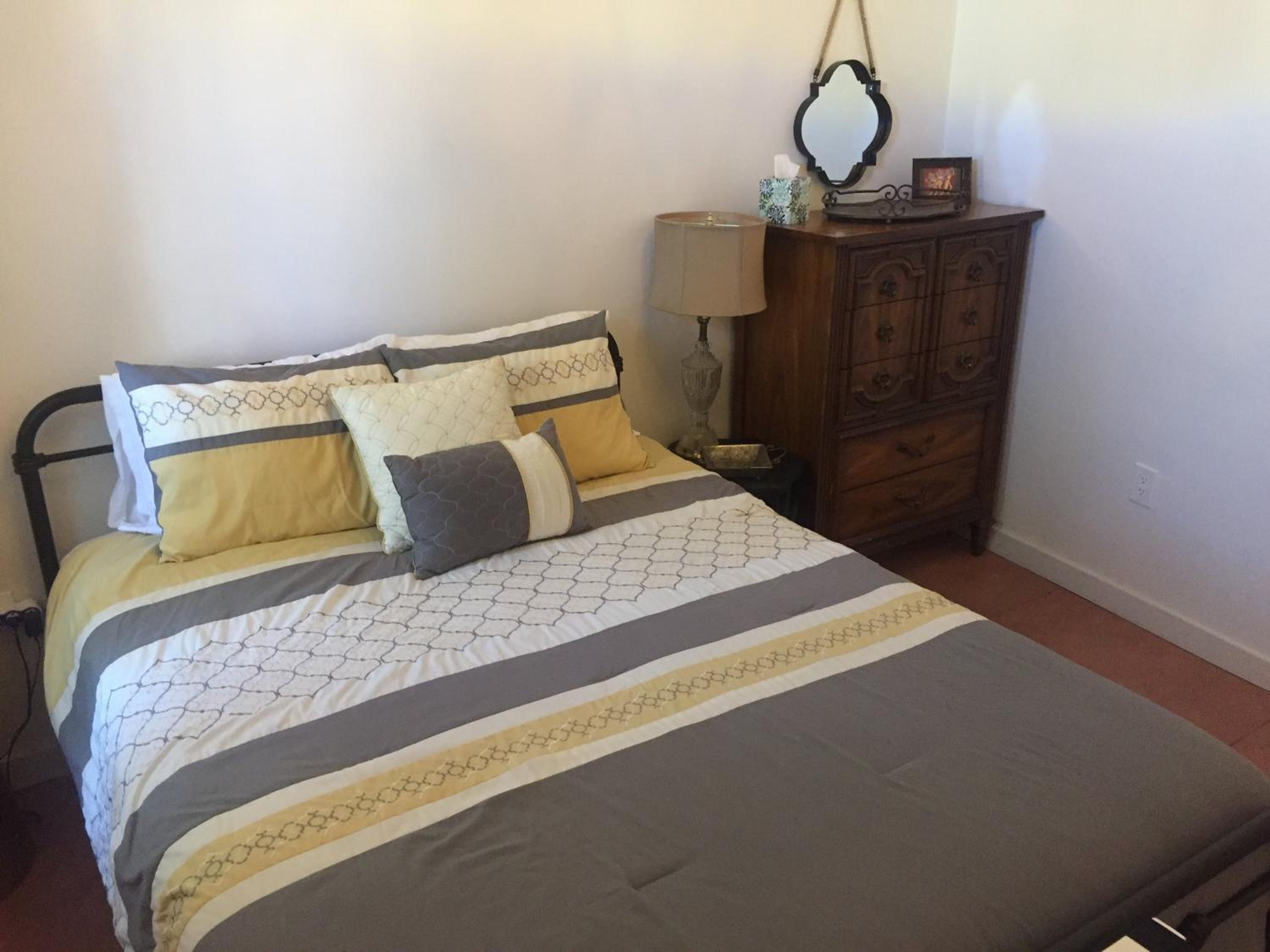 Deluxe Suite - Photo 1