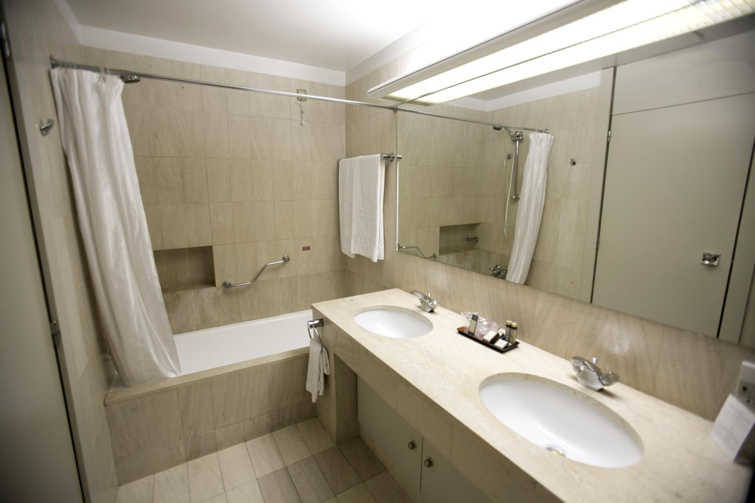 Superior Double or Twin Room - Photo 3