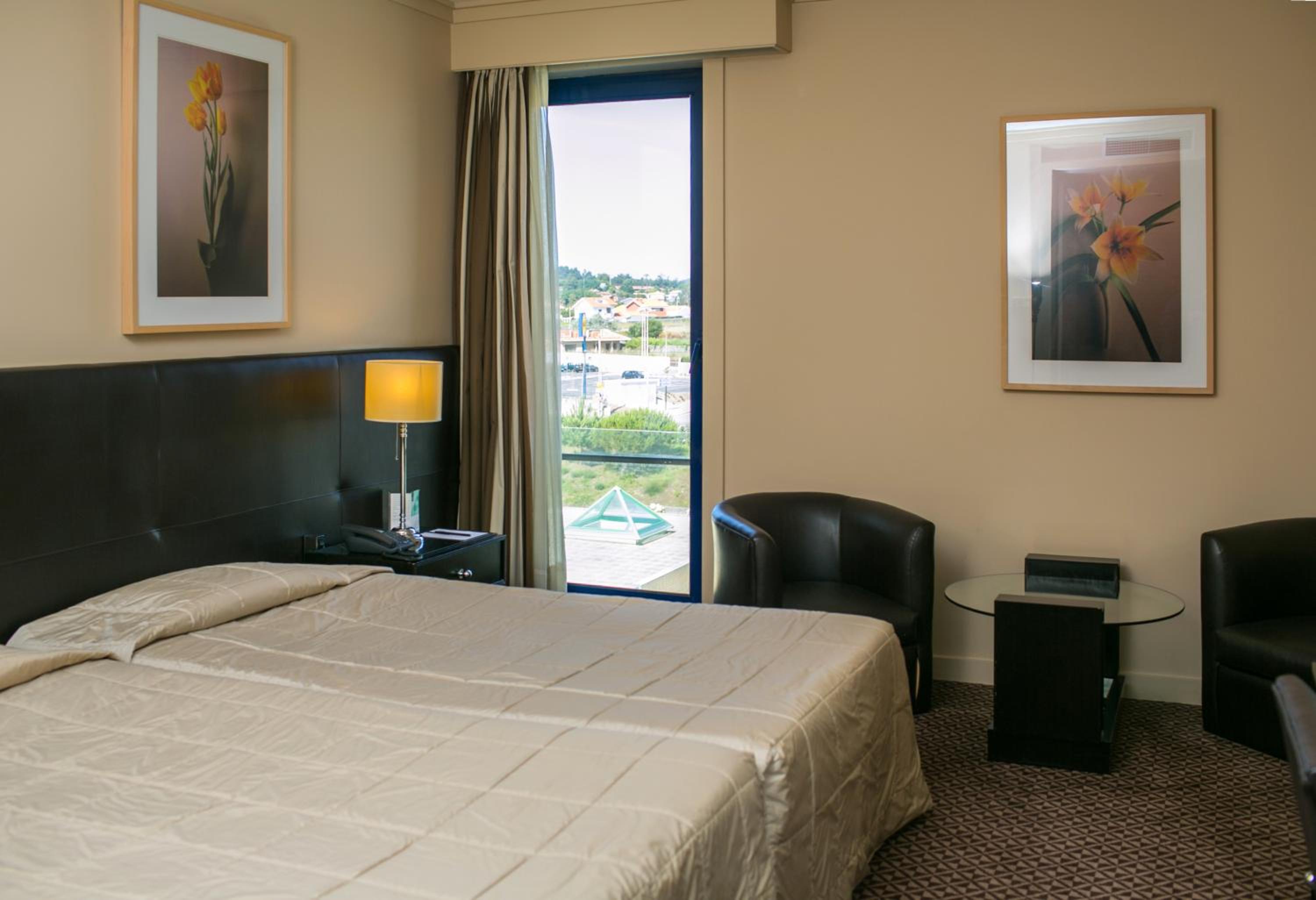 Standard Double or Twin Room - Photo 1