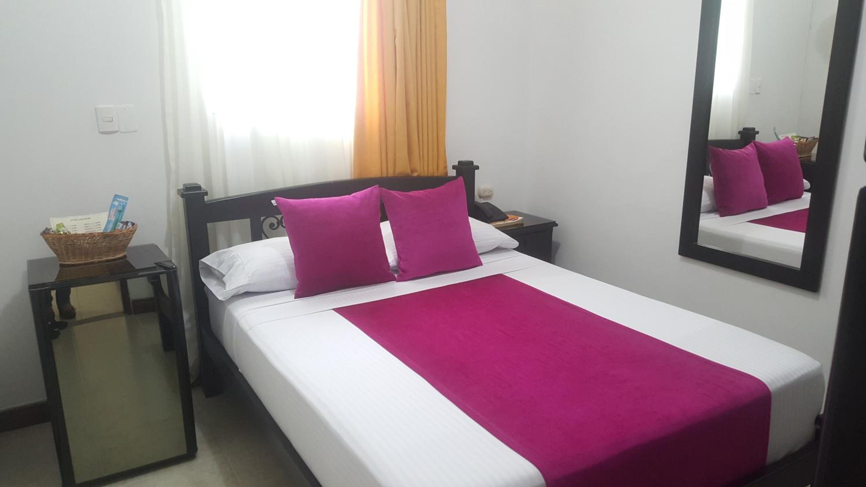 Standard Single Room photo 2