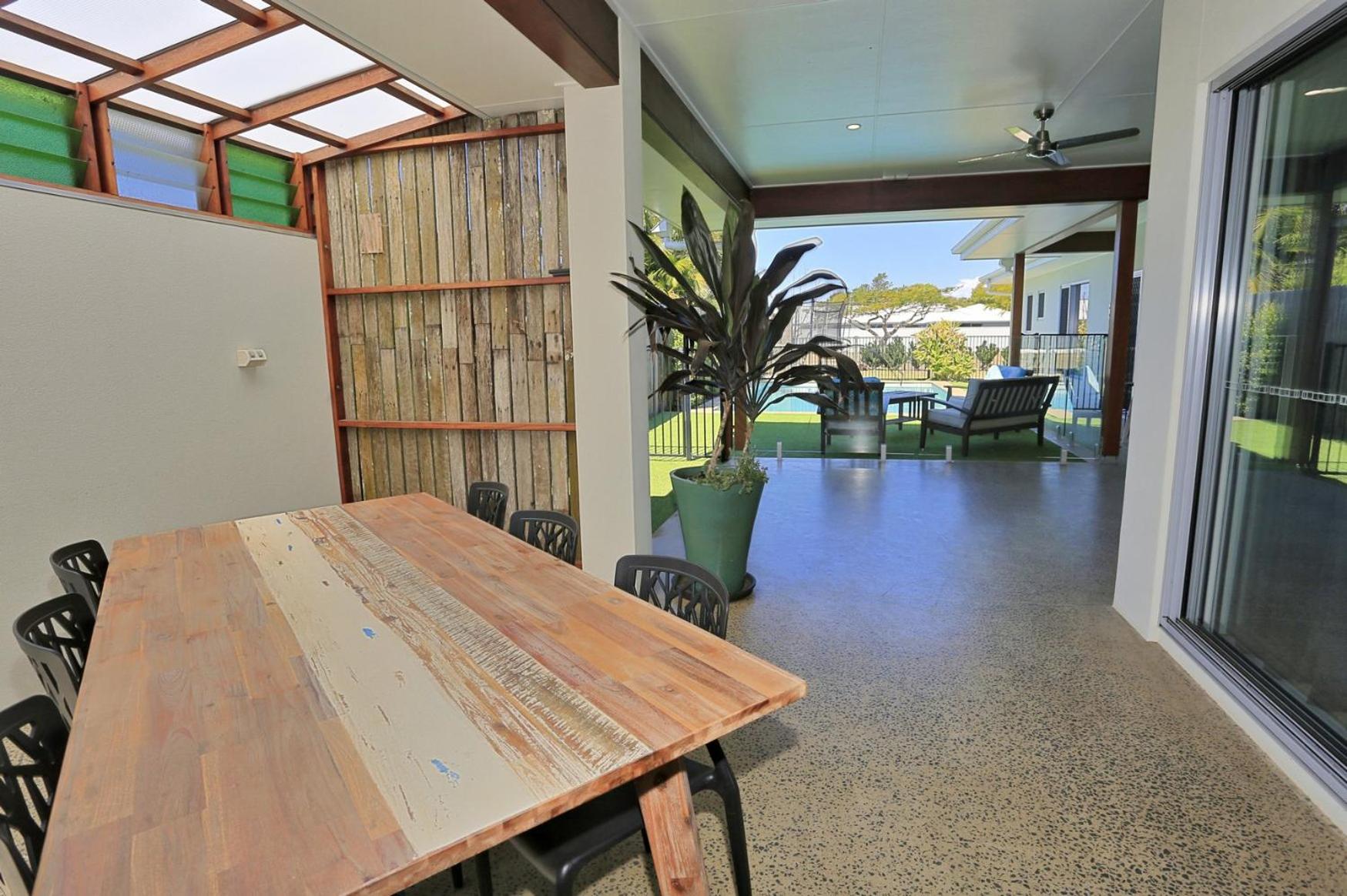Superior Villa photo 3