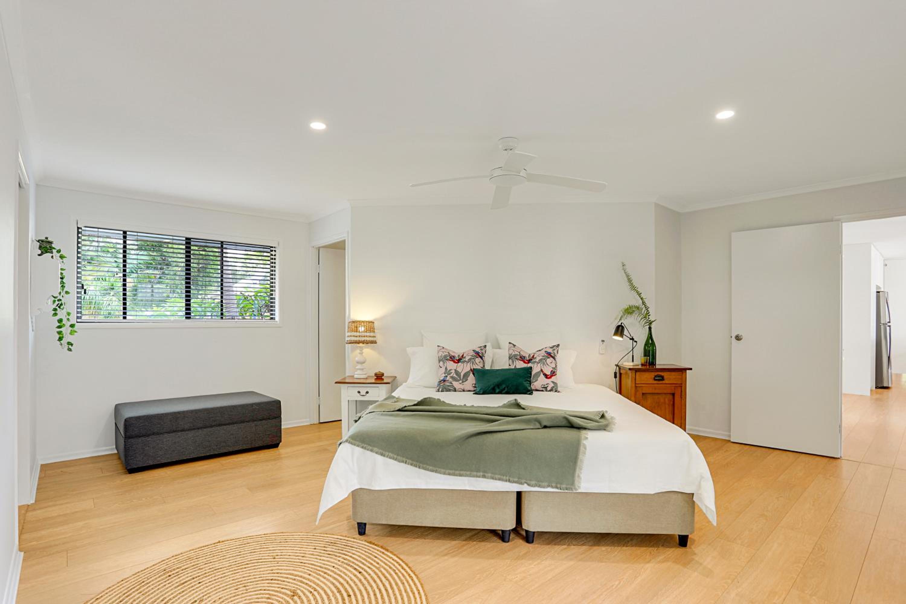Four-Bedroom House photo 1