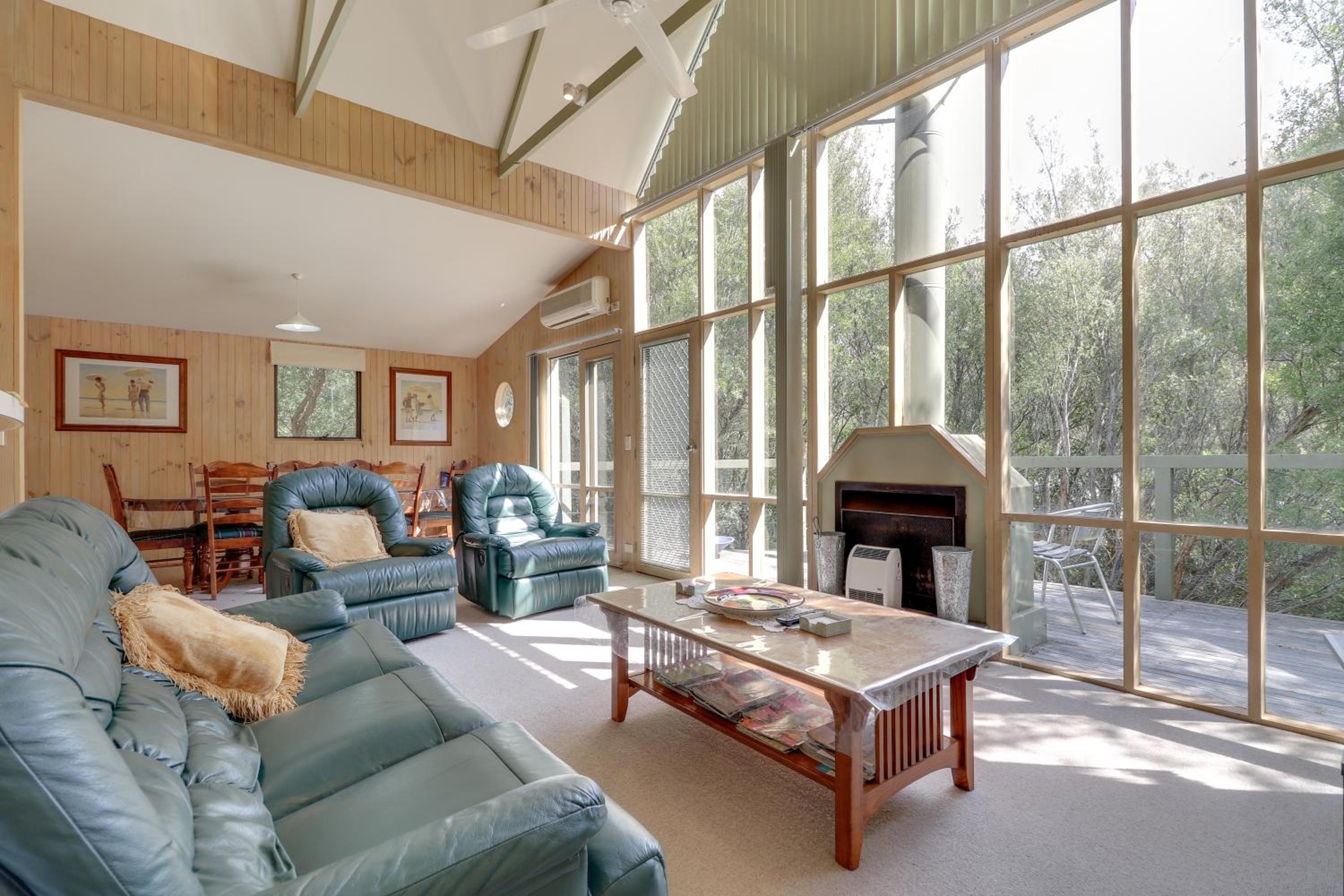 Three-Bedroom Vacation Home  - Photo 9