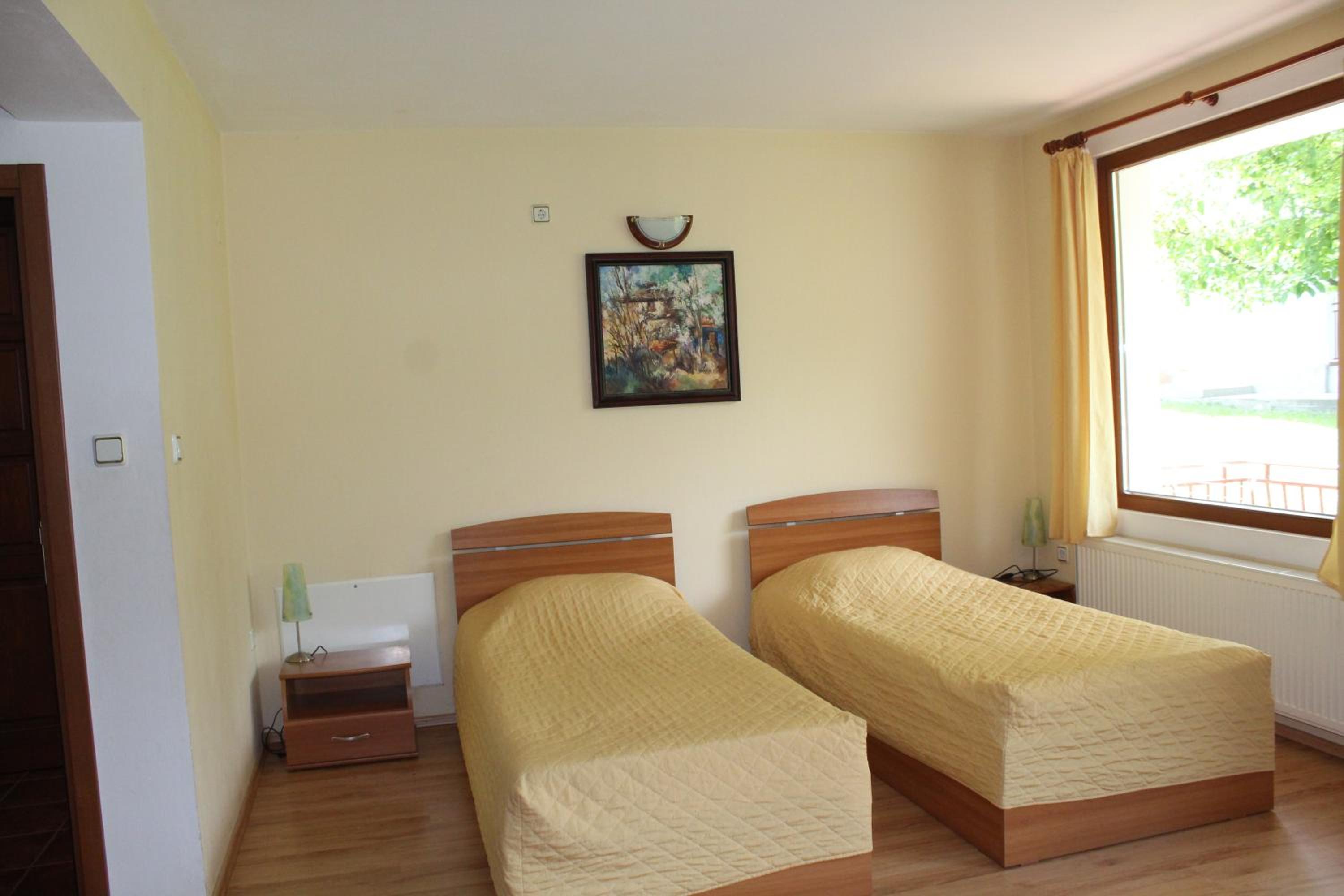 Triple Room with Balcony - Photo 4