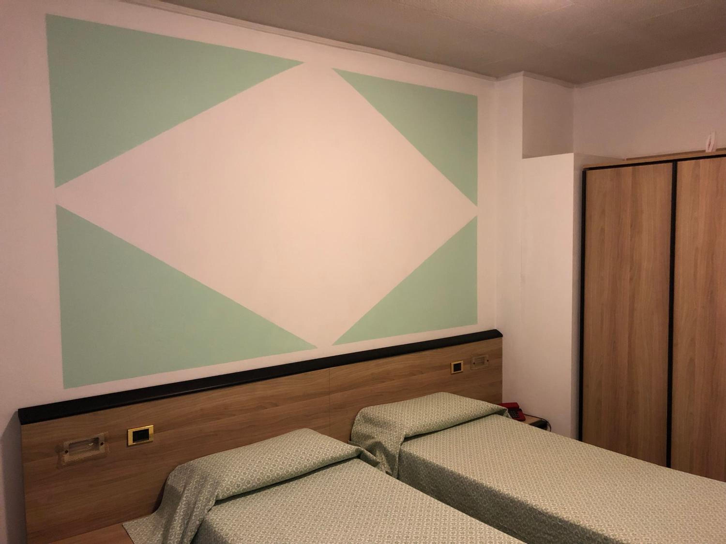 Double or Twin Room photo 2