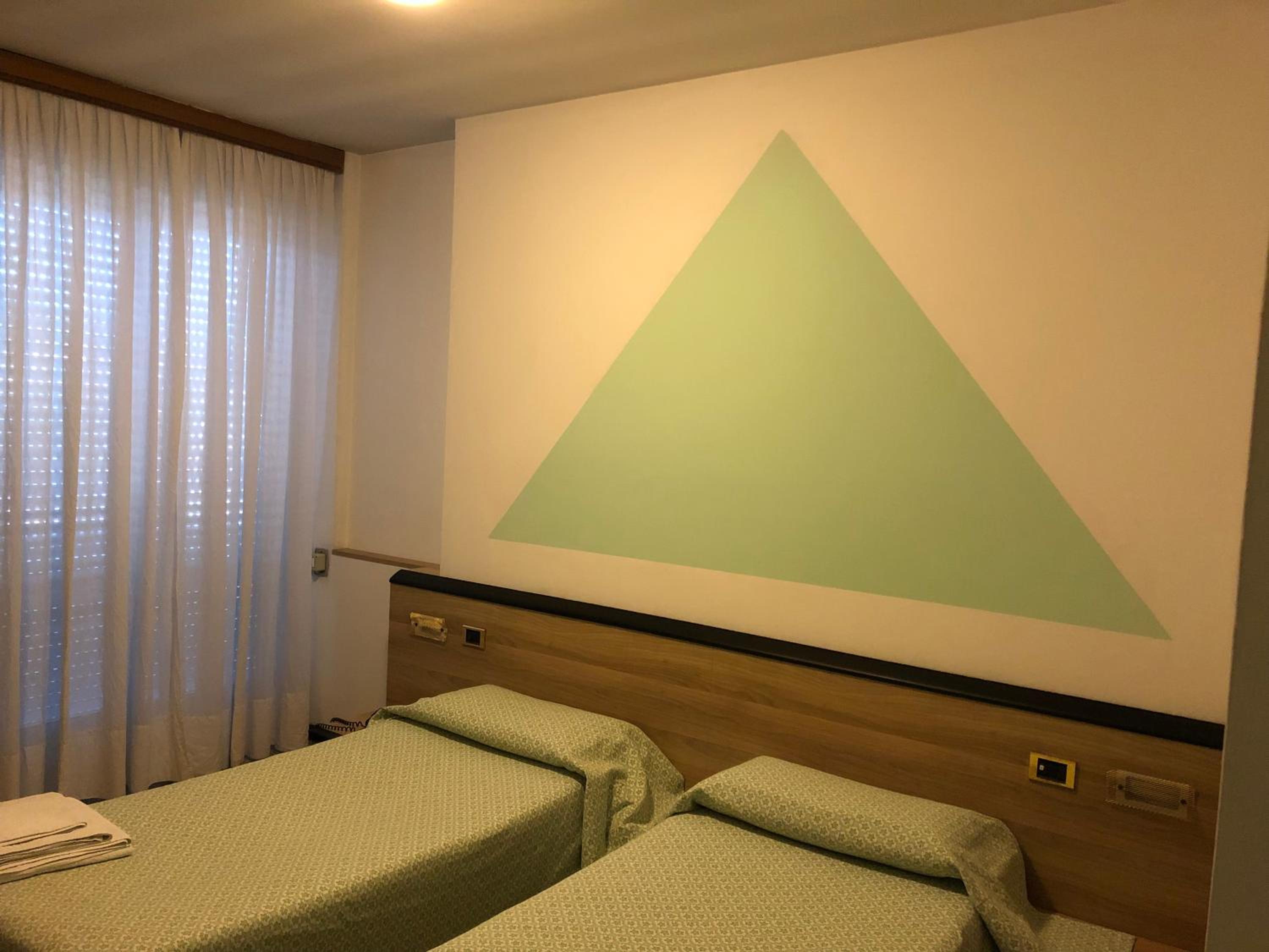 Double or Twin Room photo 3