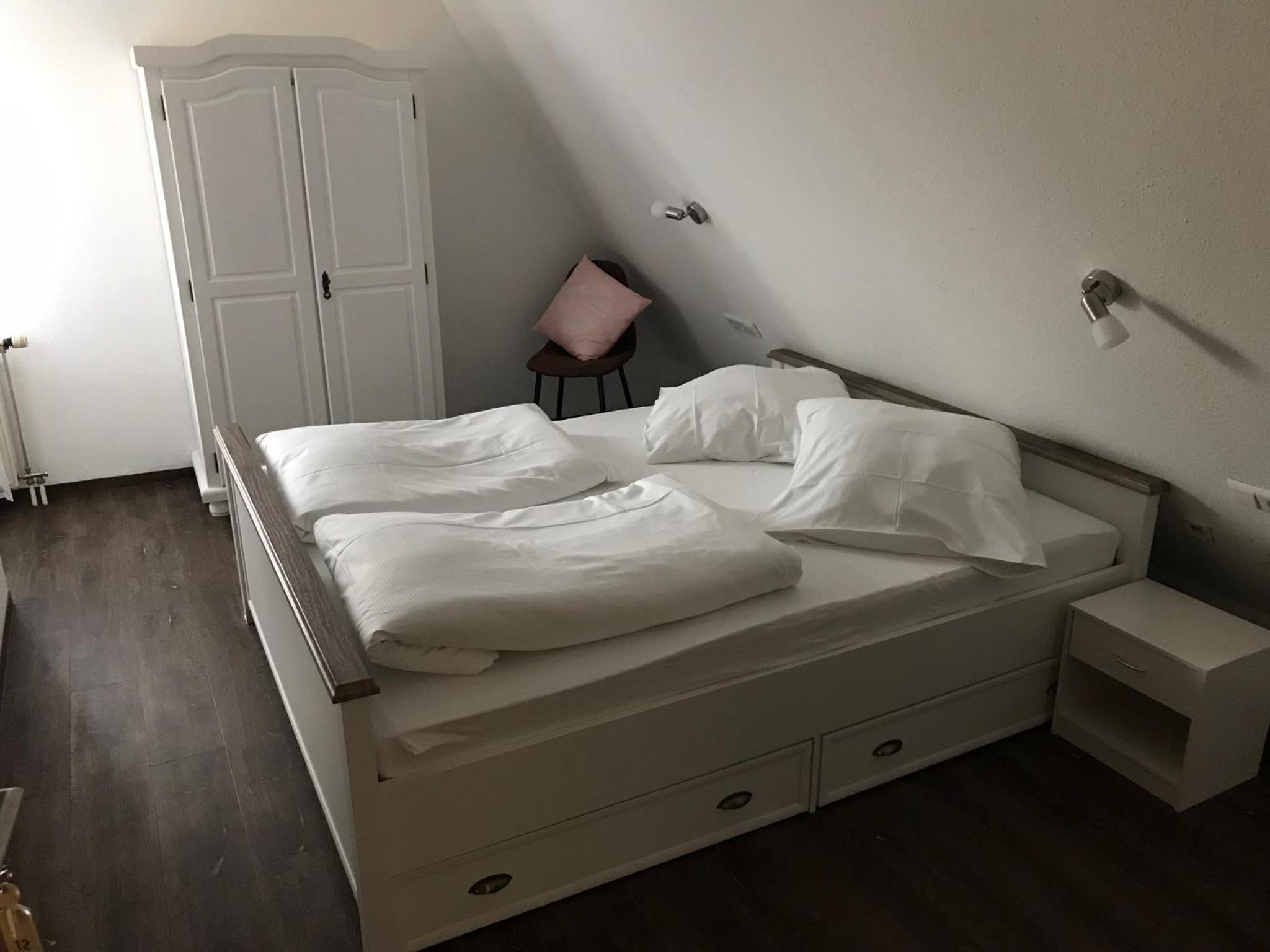 Double Room - Photo 4