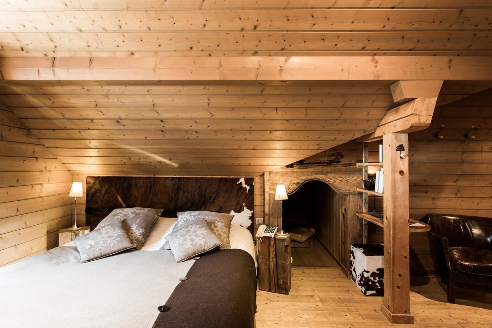 Double Room "Pleney" (2 adults + 1 child) photo 2