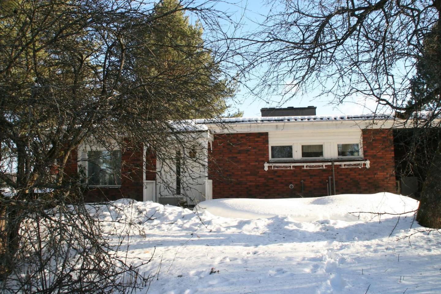 Three-Bedroom Chalet photo 2