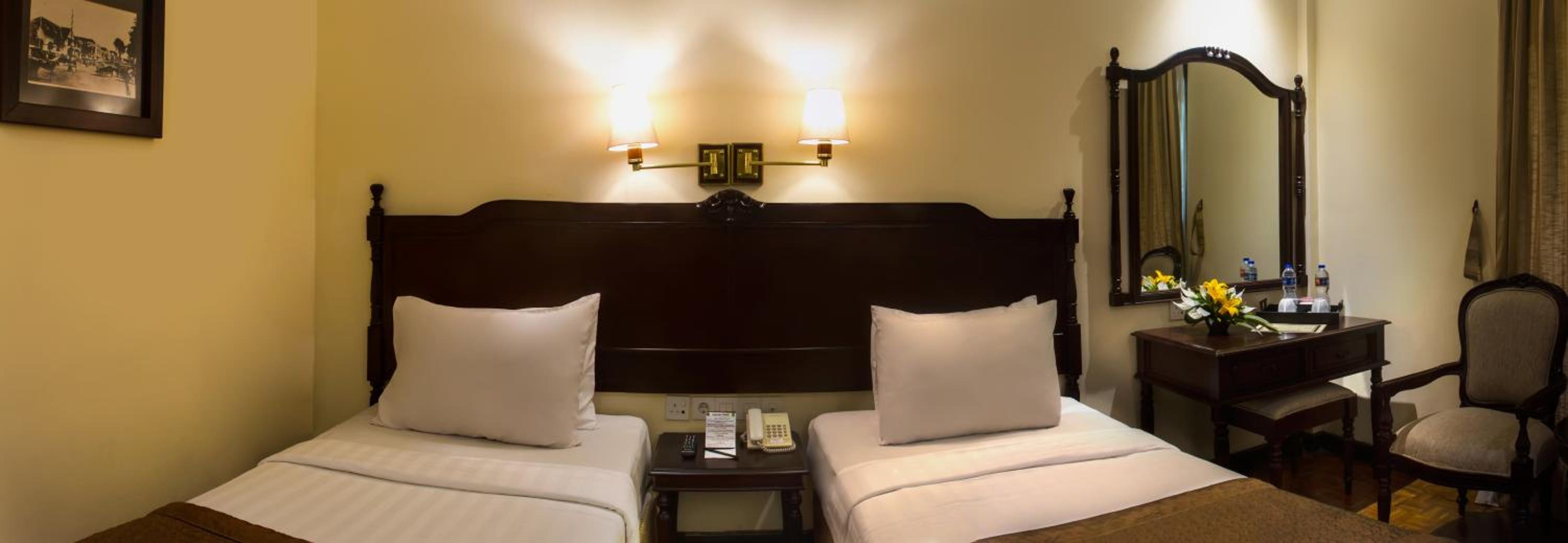Superior Twin Room photo 2