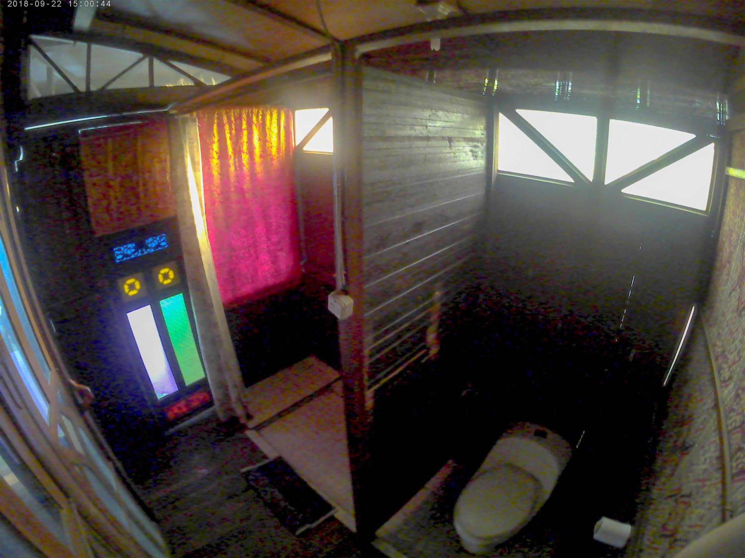 Deluxe Room - Photo 9