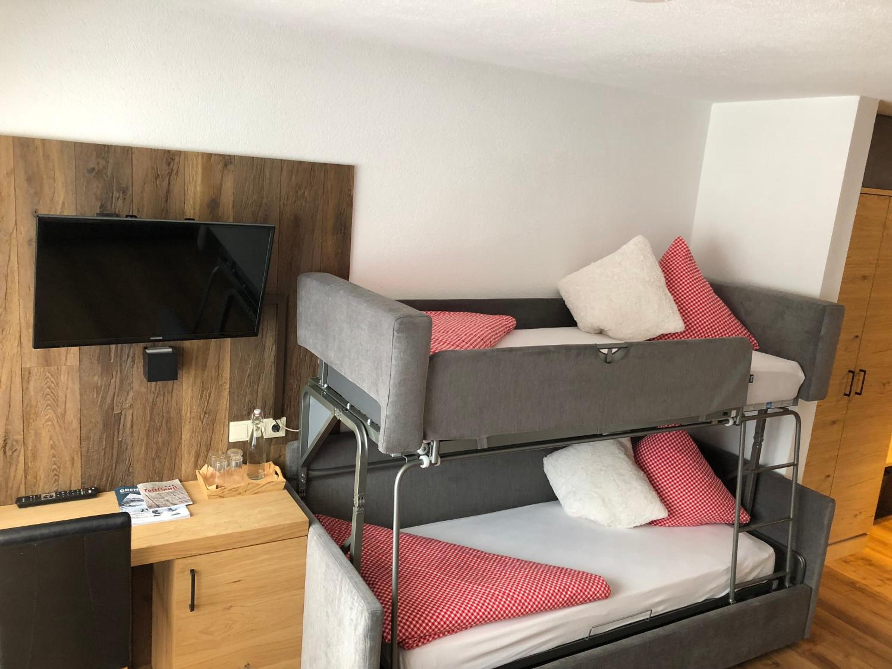 Double Room - Photo 2