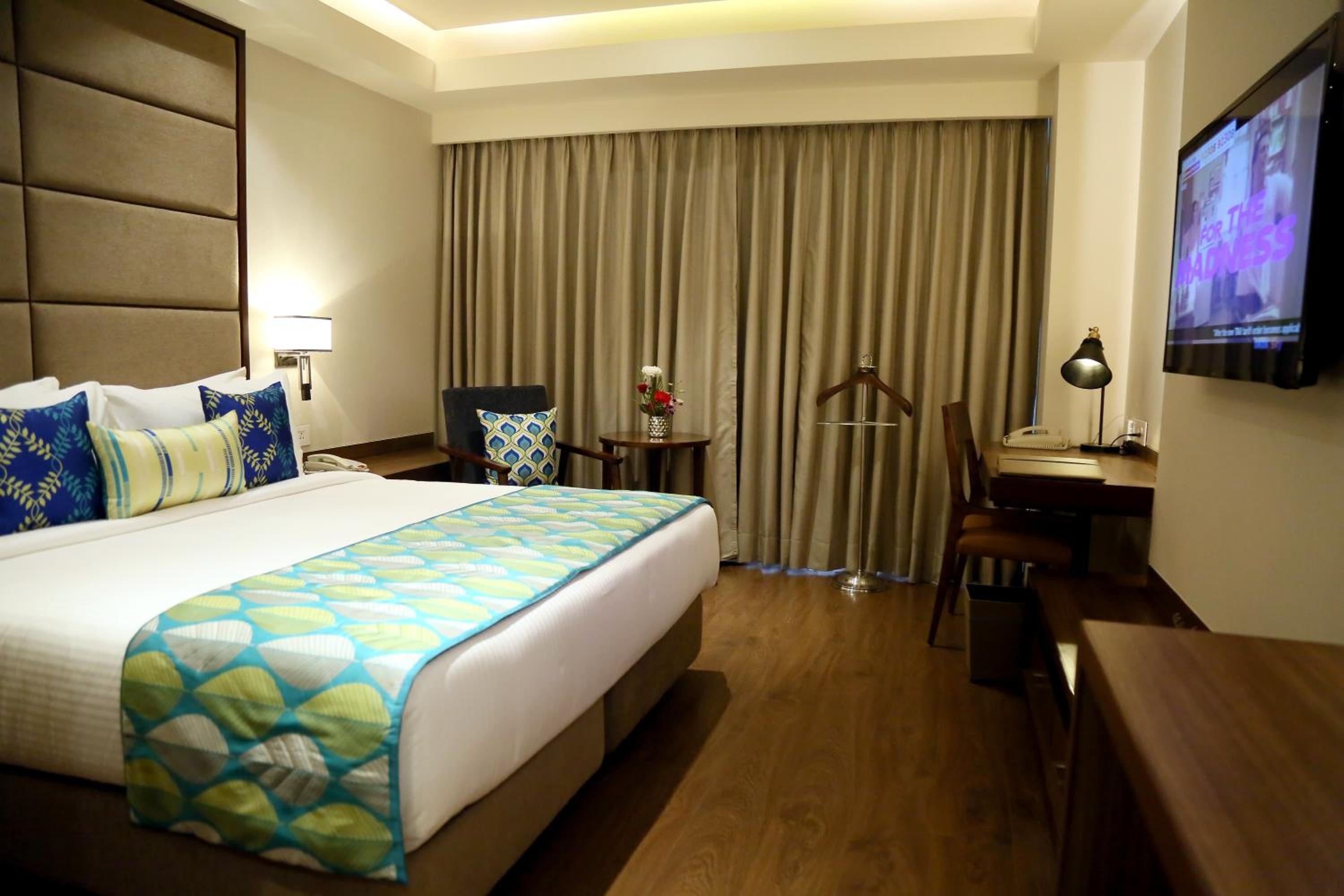 Deluxe Room with 15% discount on laundry, Early check-in and Late check-out subjected to availability - Photo 1