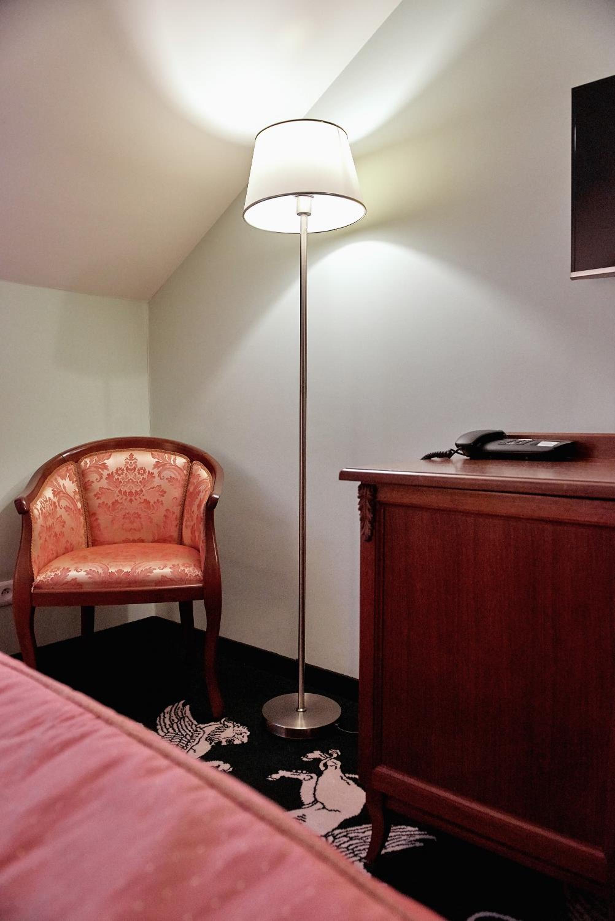 Deluxe Single Room