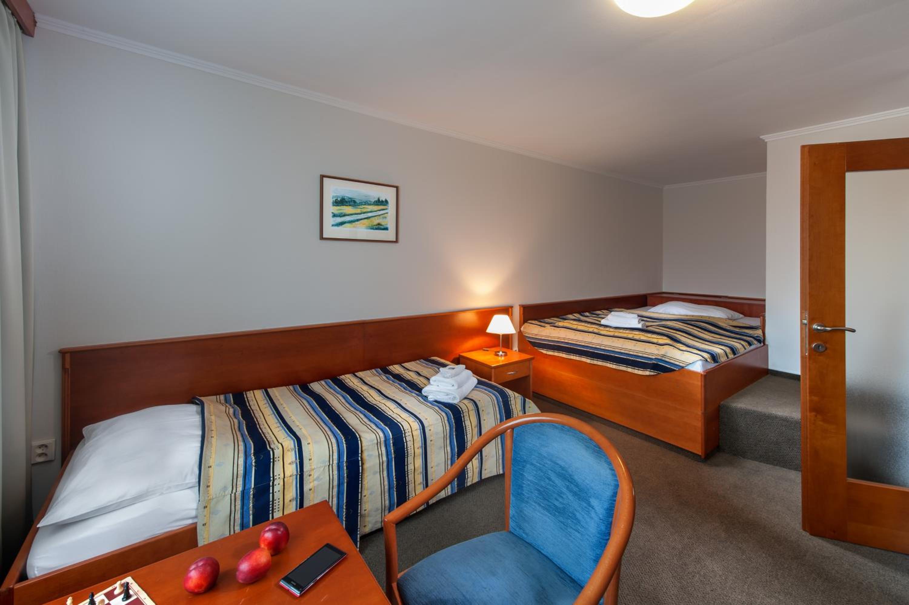 Quadruple Room - Photo 3