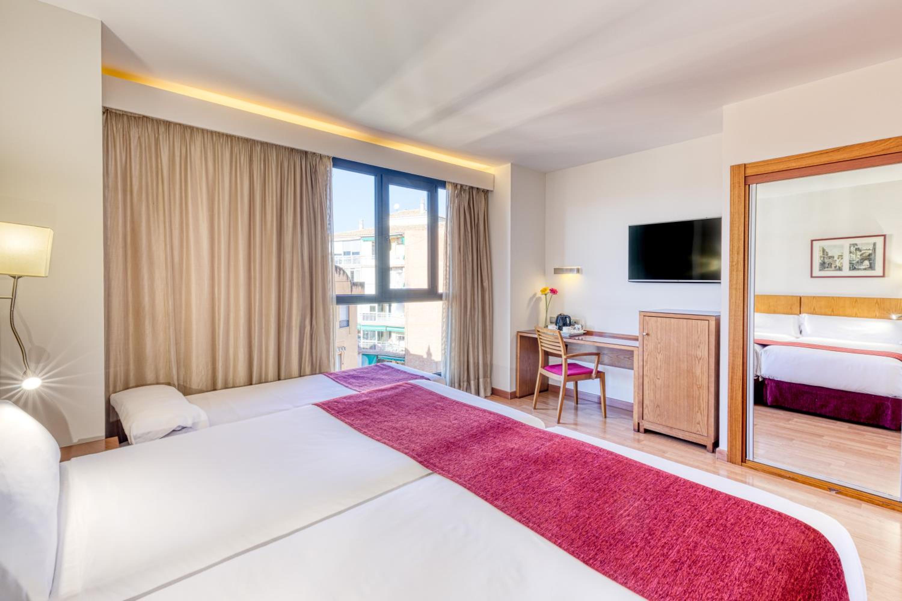 Habitación Doble con Cama Extra