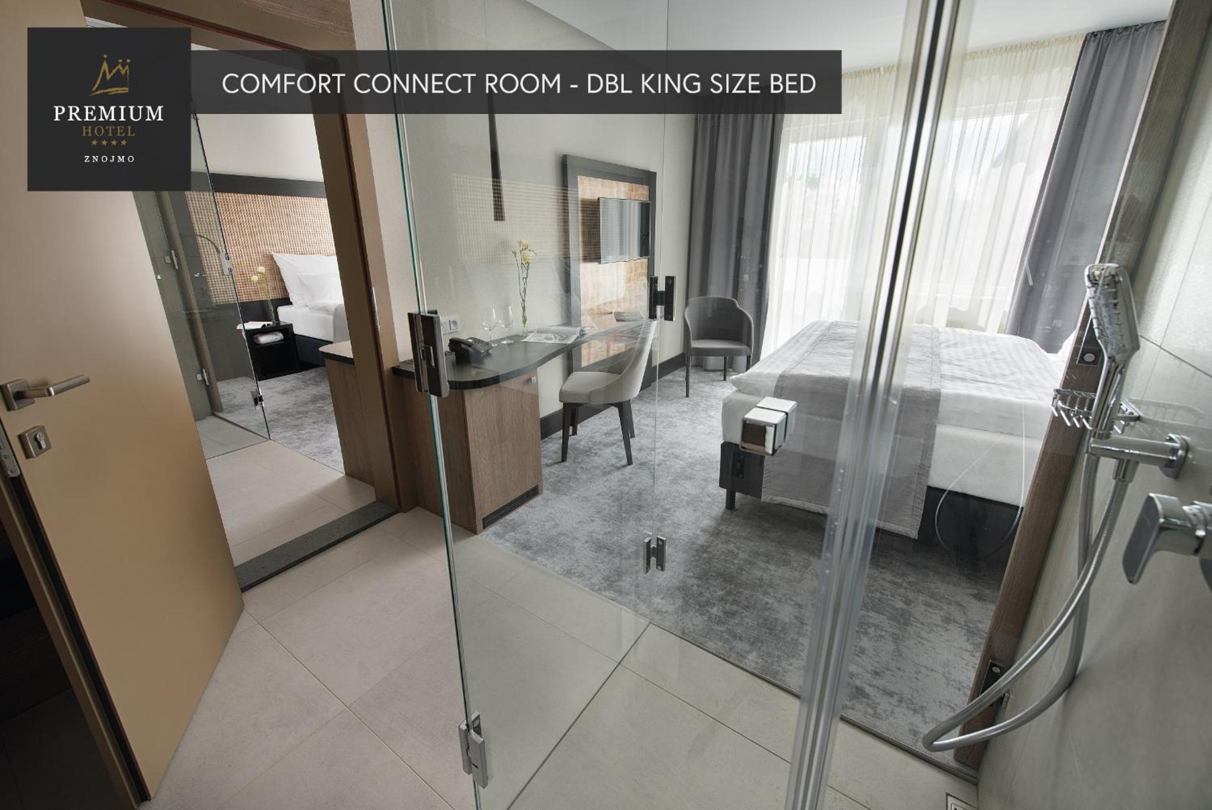 Comfort Family Room photo 2